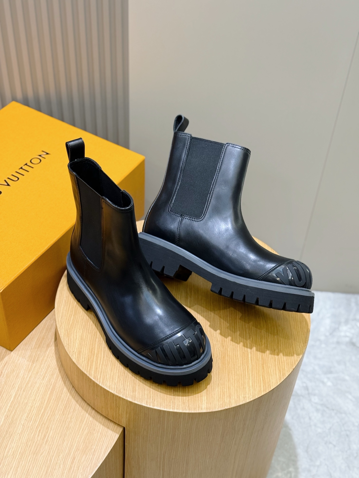 Calvin Klein Louis Vuitton Male Basic Shoes M-l-s