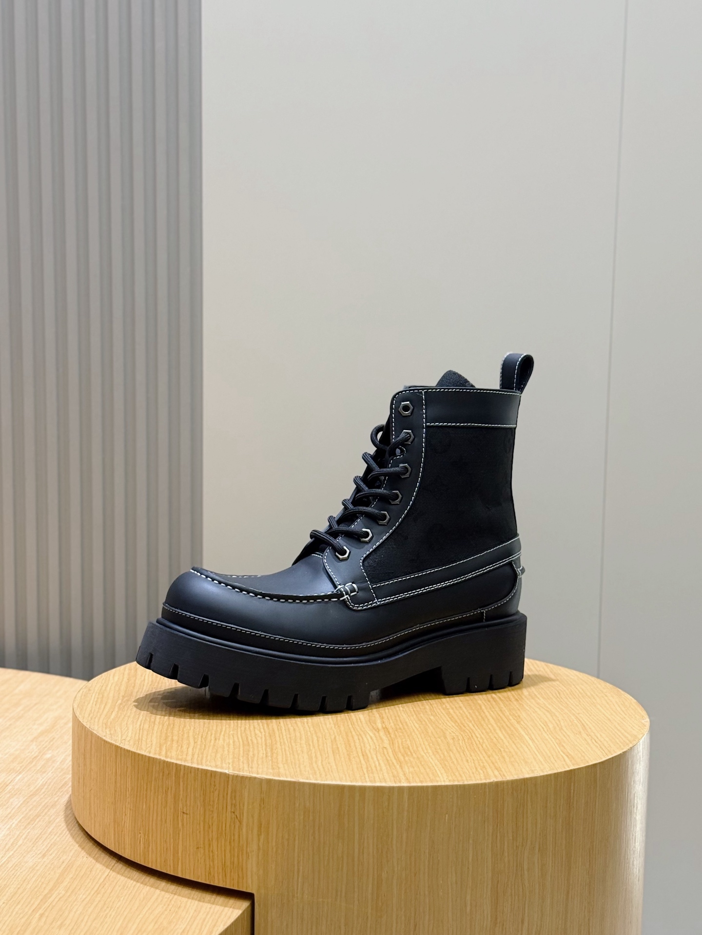 Calvin Klein Louis Vuitton Male Basic Shoes M-l-s