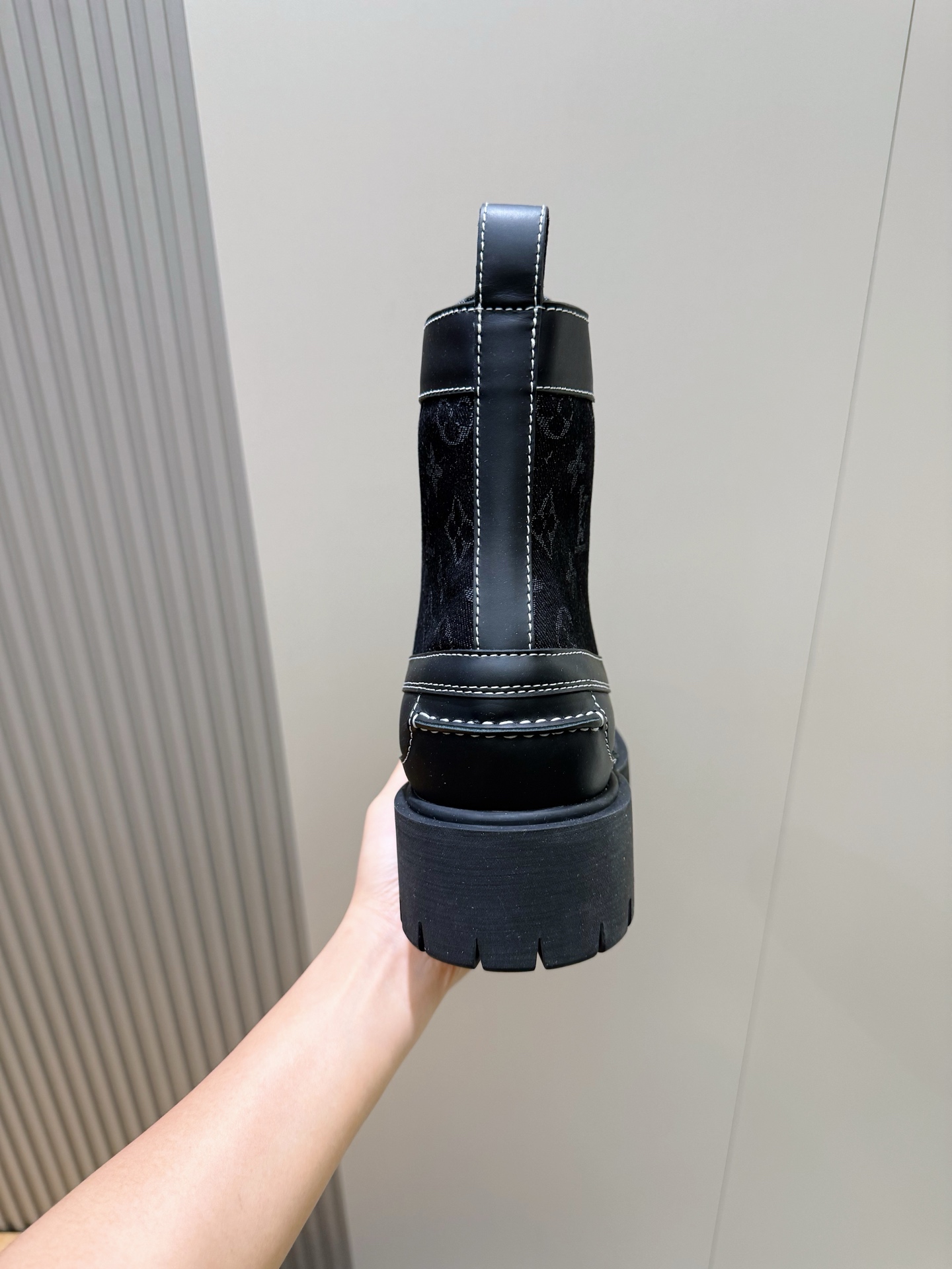 Calvin Klein Louis Vuitton Male Basic Shoes M-l-s