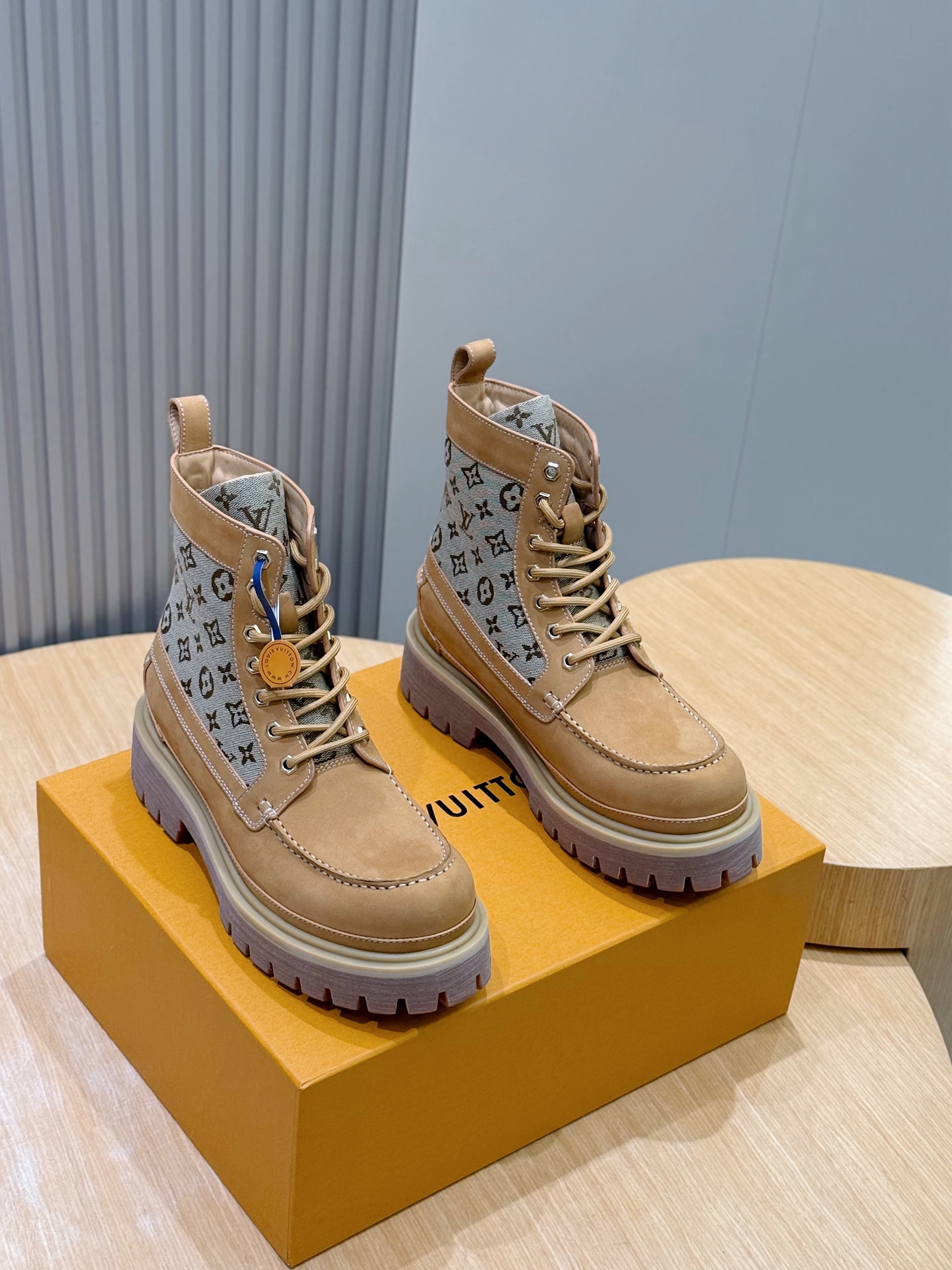 Calvin Klein Louis Vuitton Male Basic Shoes M-l-s