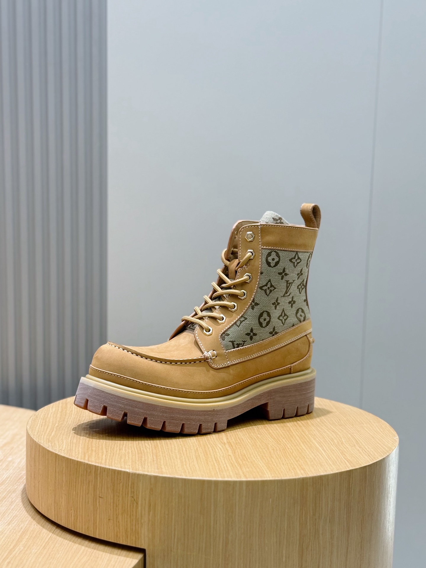 Calvin Klein Louis Vuitton Male Basic Shoes M-l-s