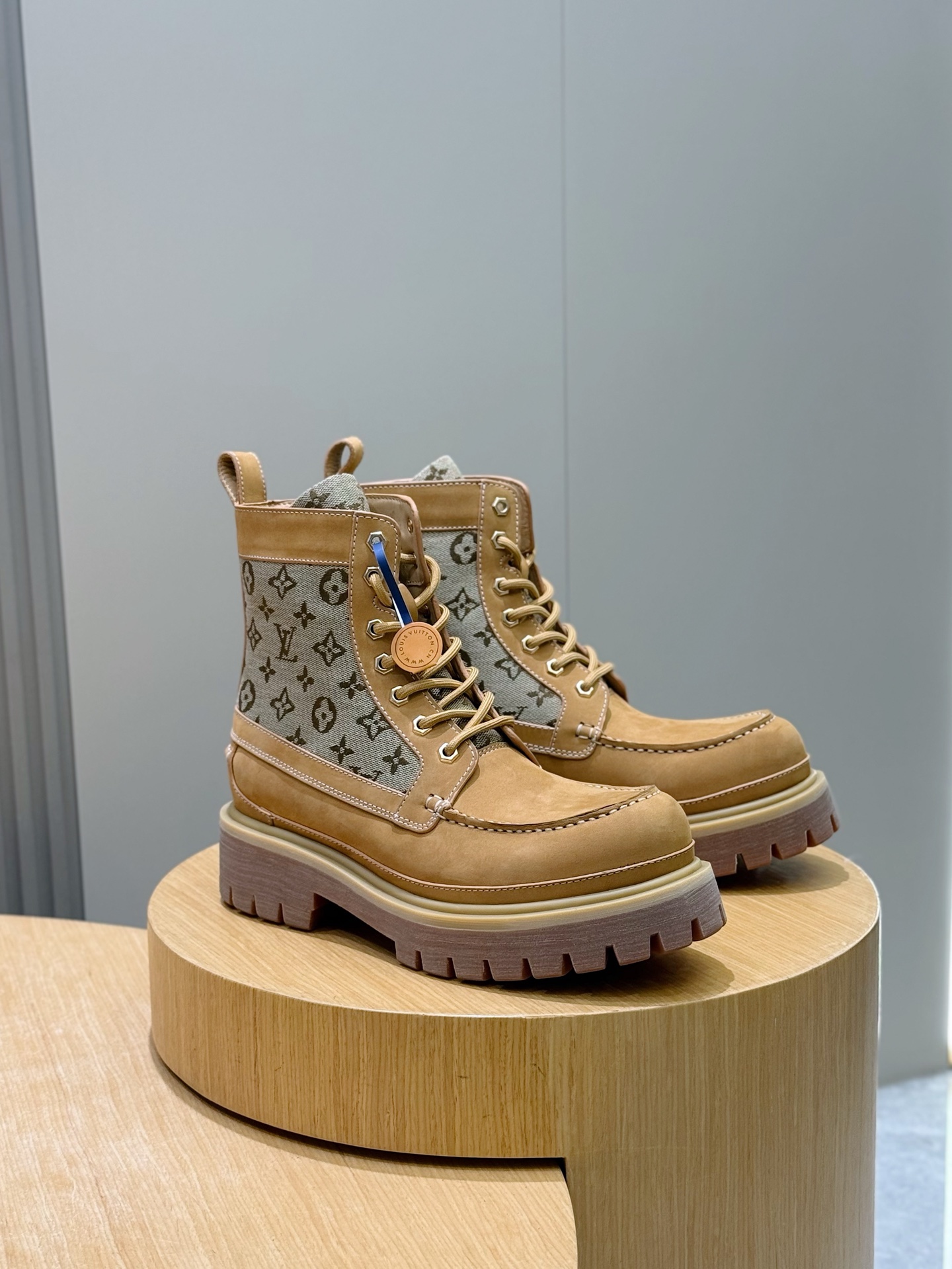 Calvin Klein Louis Vuitton Male Basic Shoes M-l-s