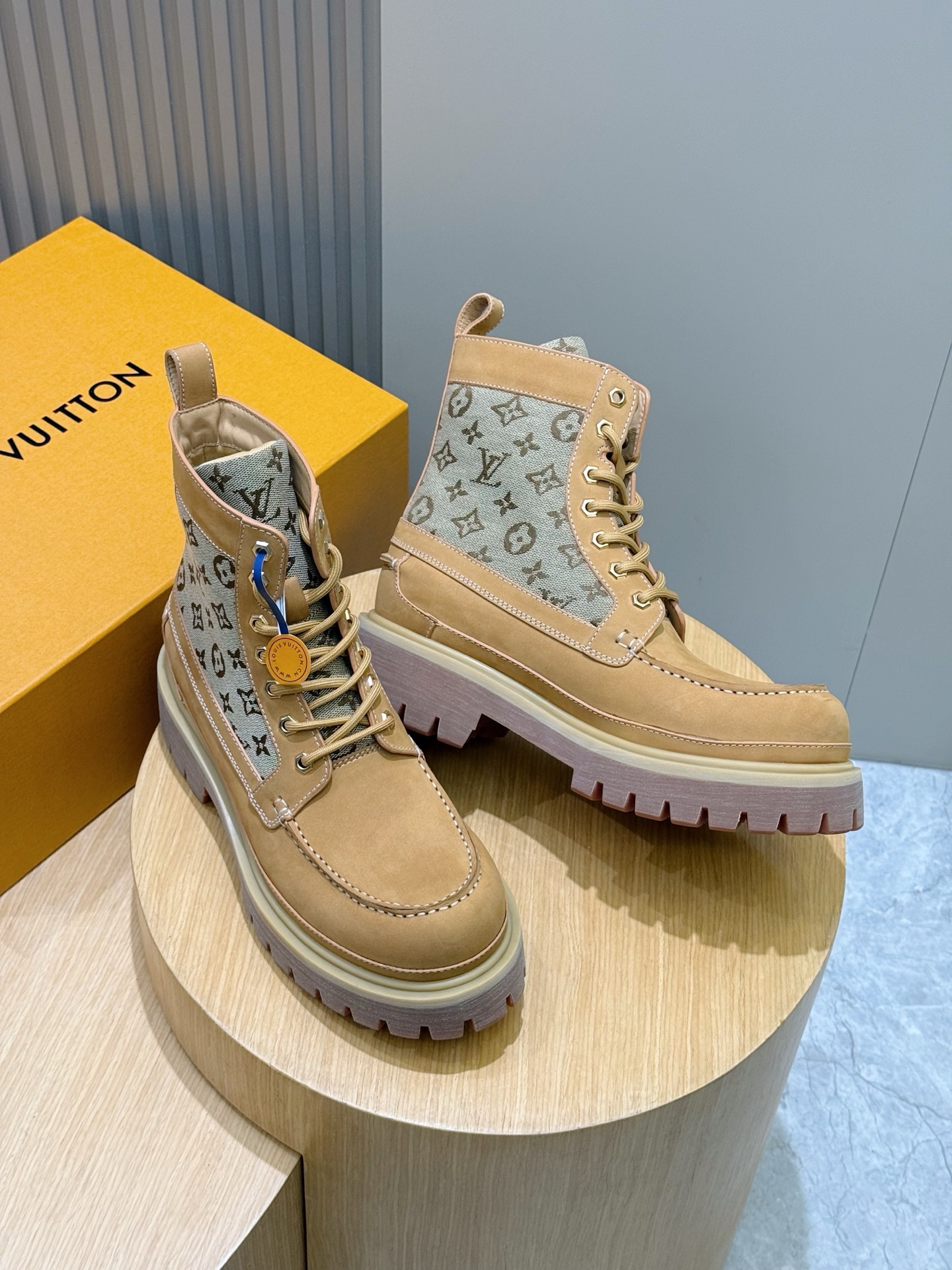 Calvin Klein Louis Vuitton Male Basic Shoes M-l-s