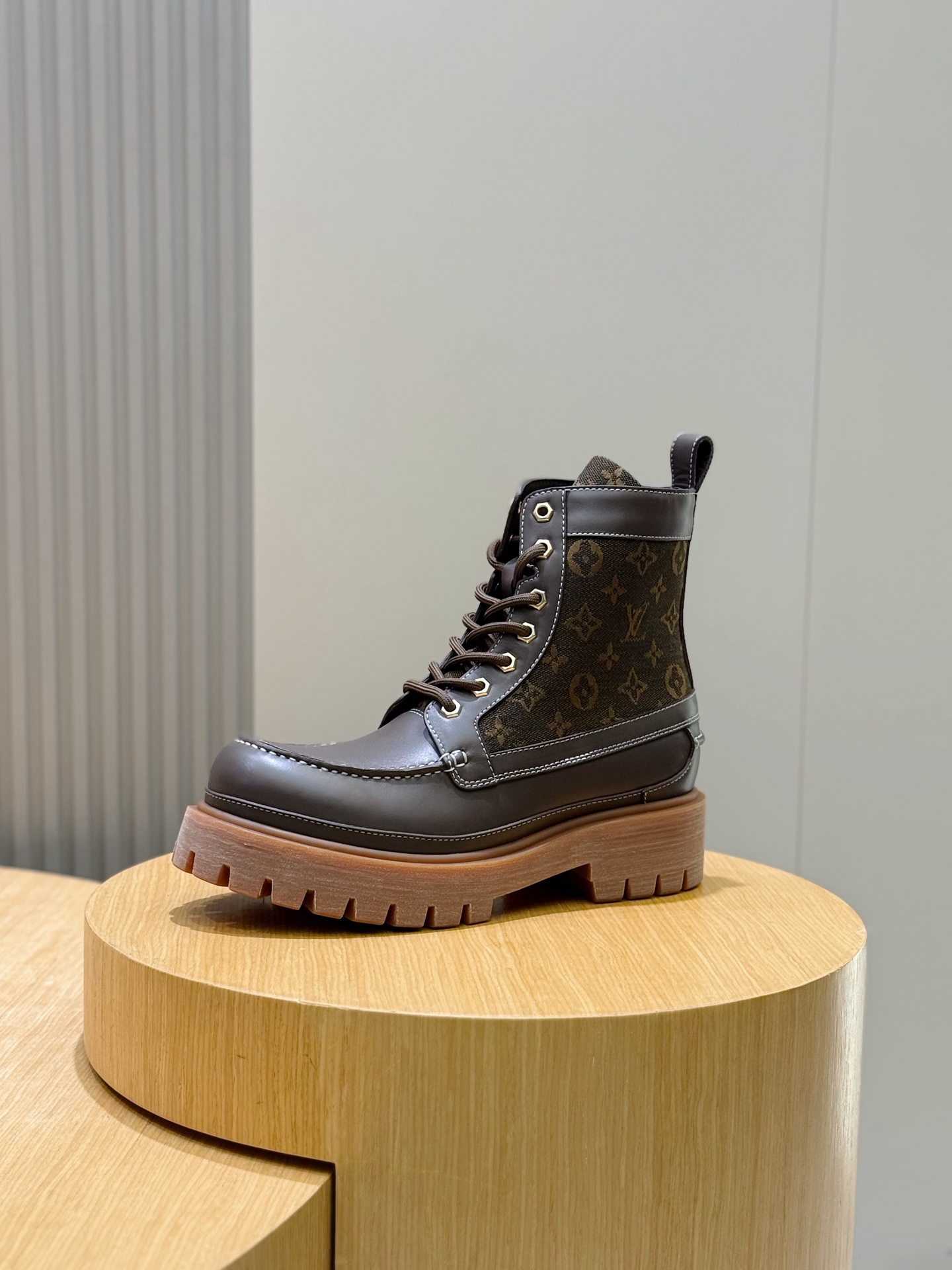 Calvin Klein Louis Vuitton Male Basic Shoes M-l-s