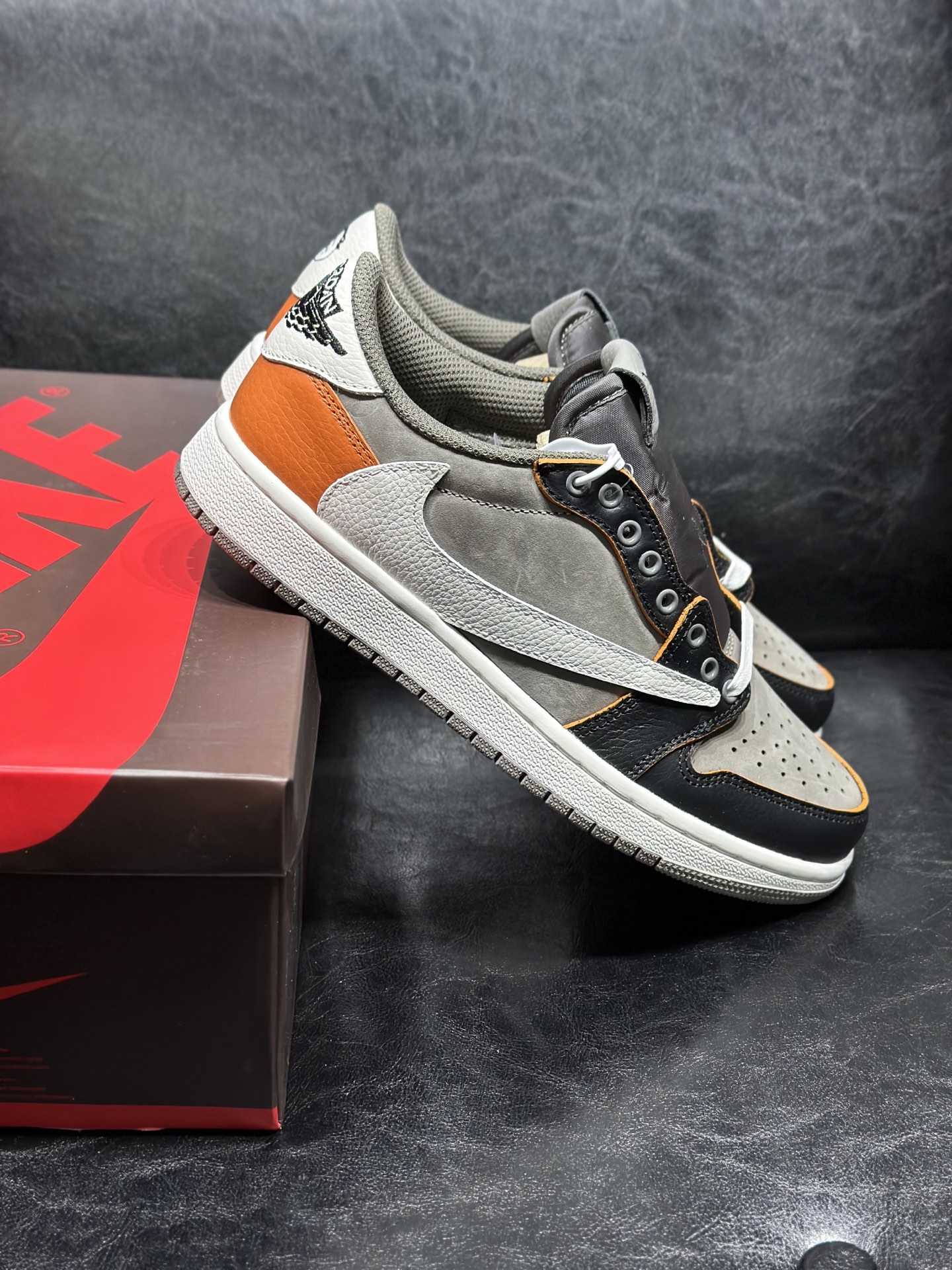 Jordan Nike Basic Shoes L-s