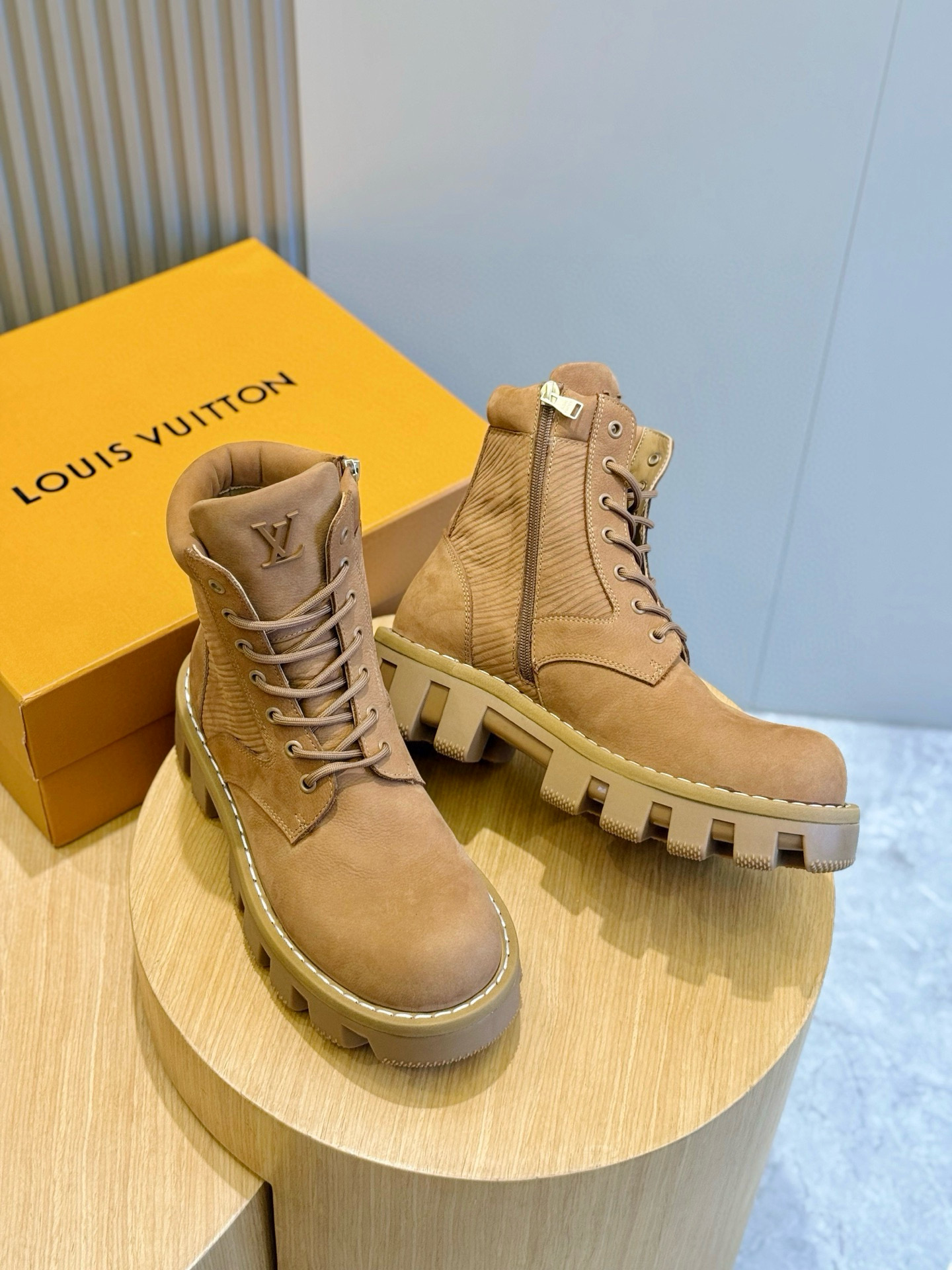 Calvin Klein Louis Vuitton Male Basic Shoes M-l-s