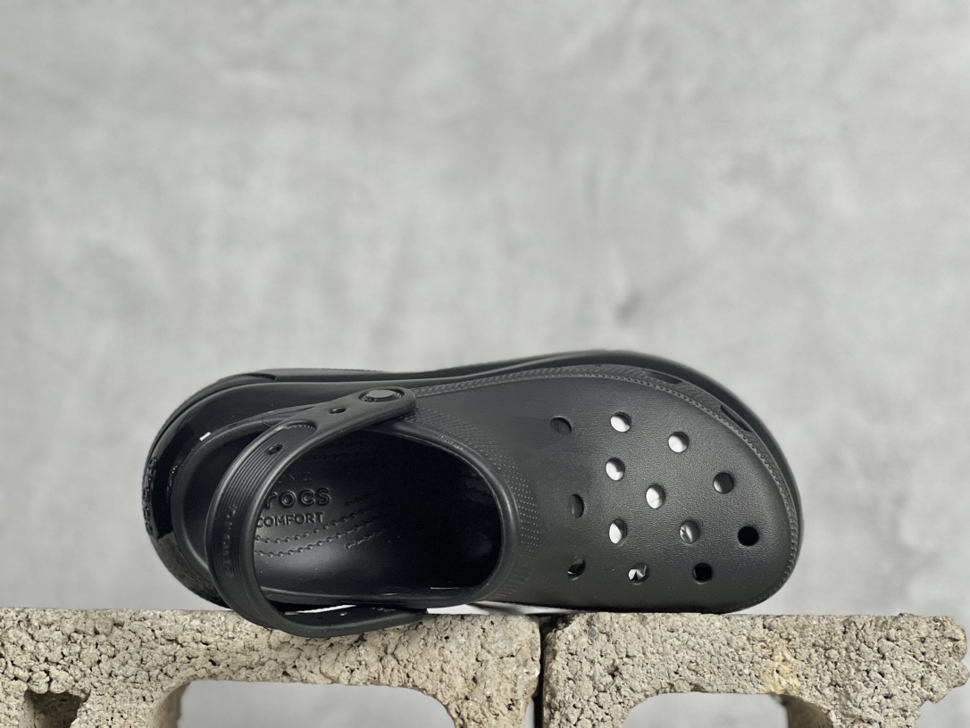 Crocs Basic Shoes M-s