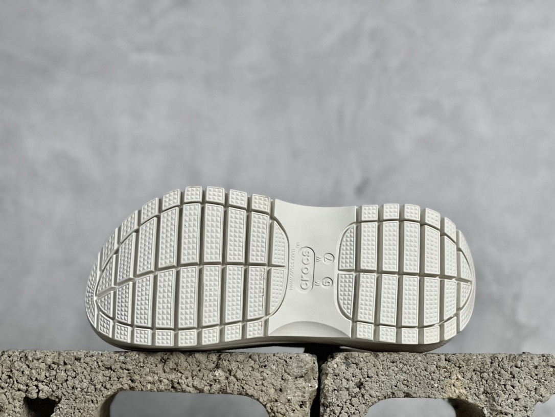 Crocs Basic Shoes M-s