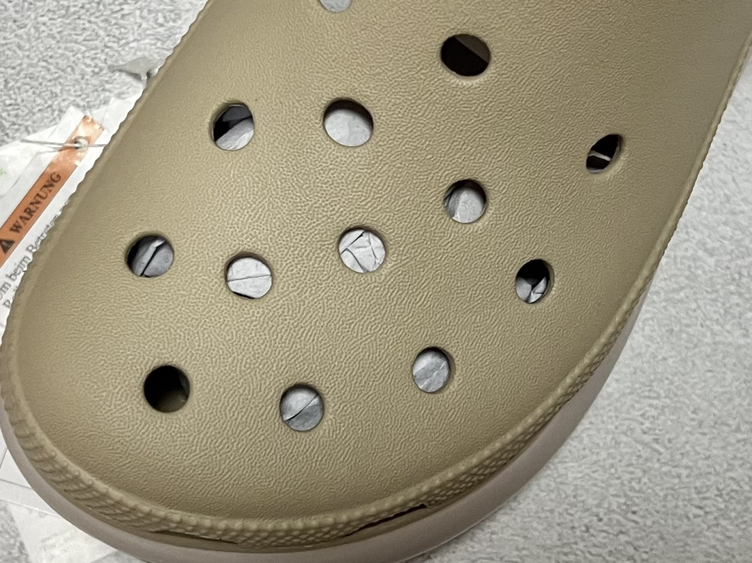 Crocs Basic Shoes M-s