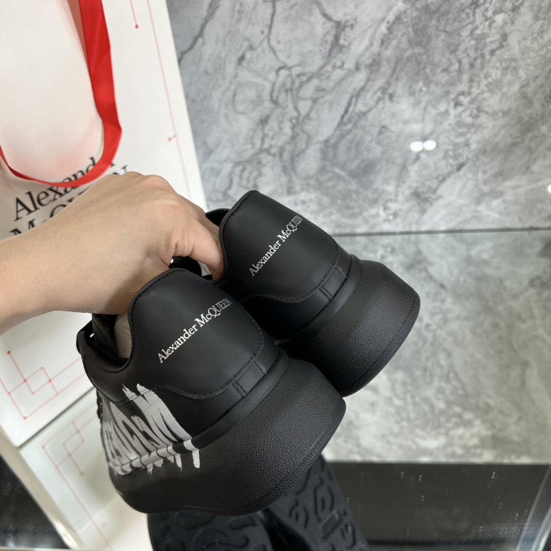 Alexander Mcqueen Male Basic Shoes White M-l-s