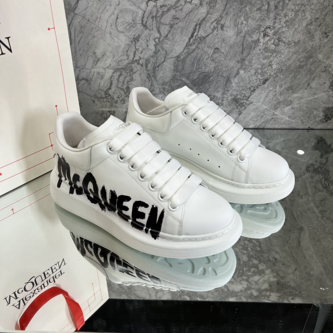 Alexander Mcqueen Male Basic Shoes White M-l-s