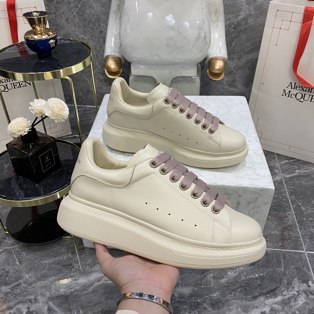 Alexander Mcqueen Male Basic Shoes White M-l-s