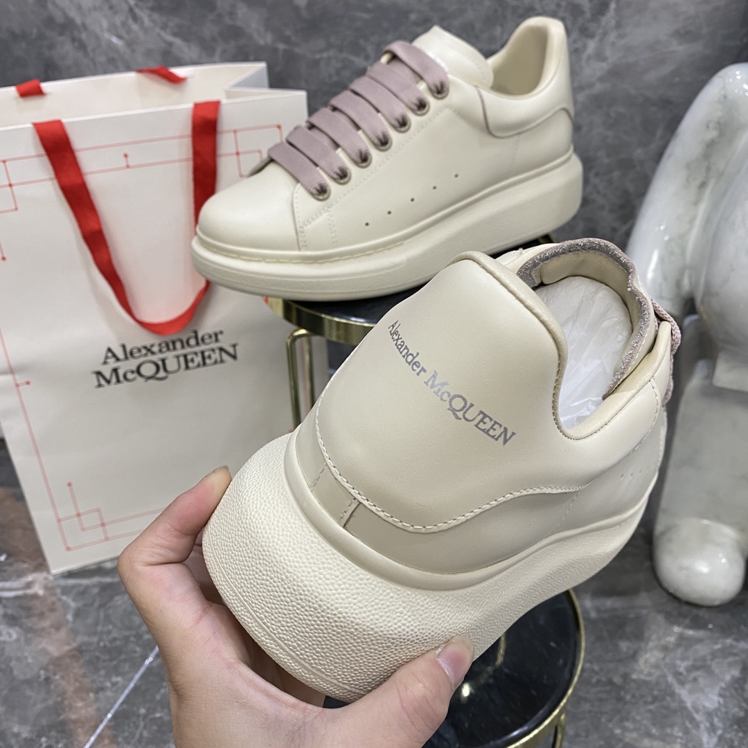 Alexander Mcqueen Male Basic Shoes White M-l-s