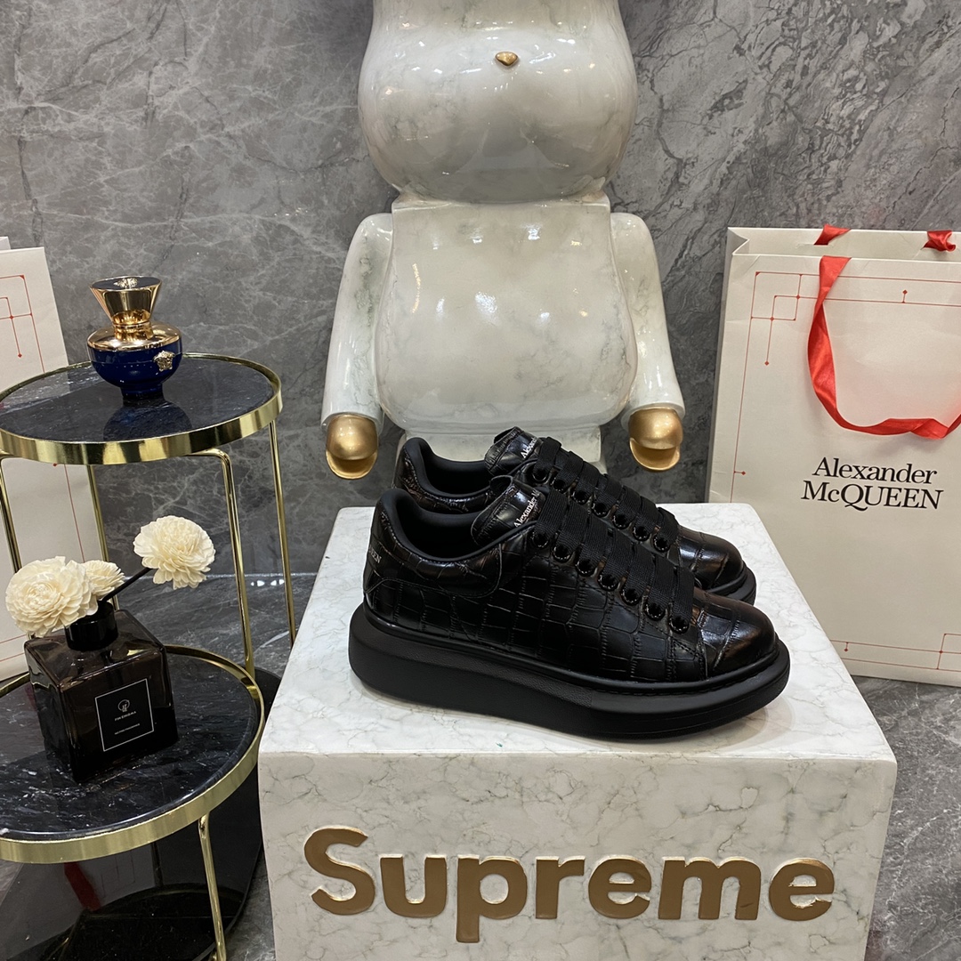 Alexander Mcqueen Male Basic Shoes White M-l-s