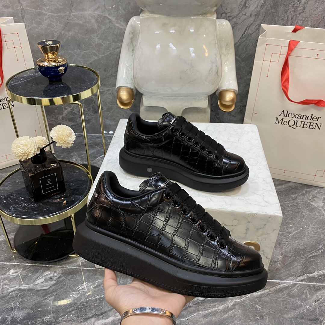 Alexander Mcqueen Male Basic Shoes White M-l-s