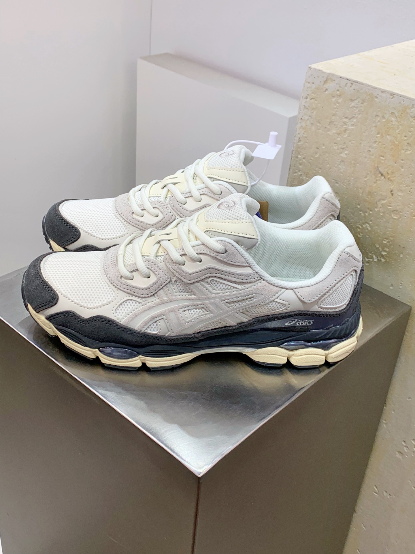 Asics Running Shoes Mesh Breathable L-s