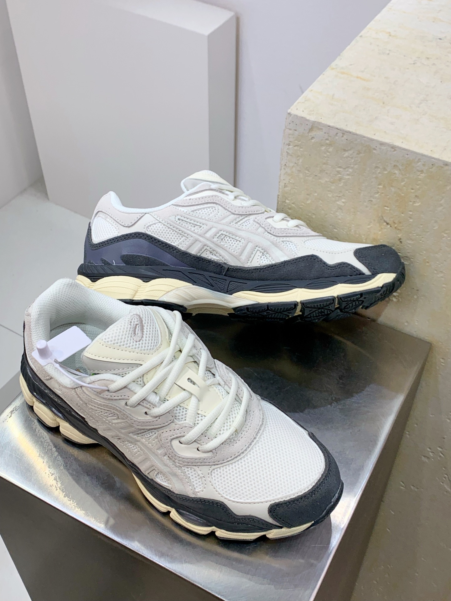 Asics Running Shoes Mesh Breathable L-s