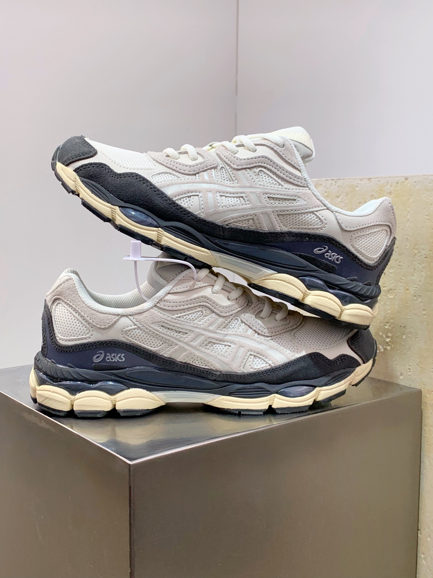 Asics Running Shoes Mesh Breathable L-s