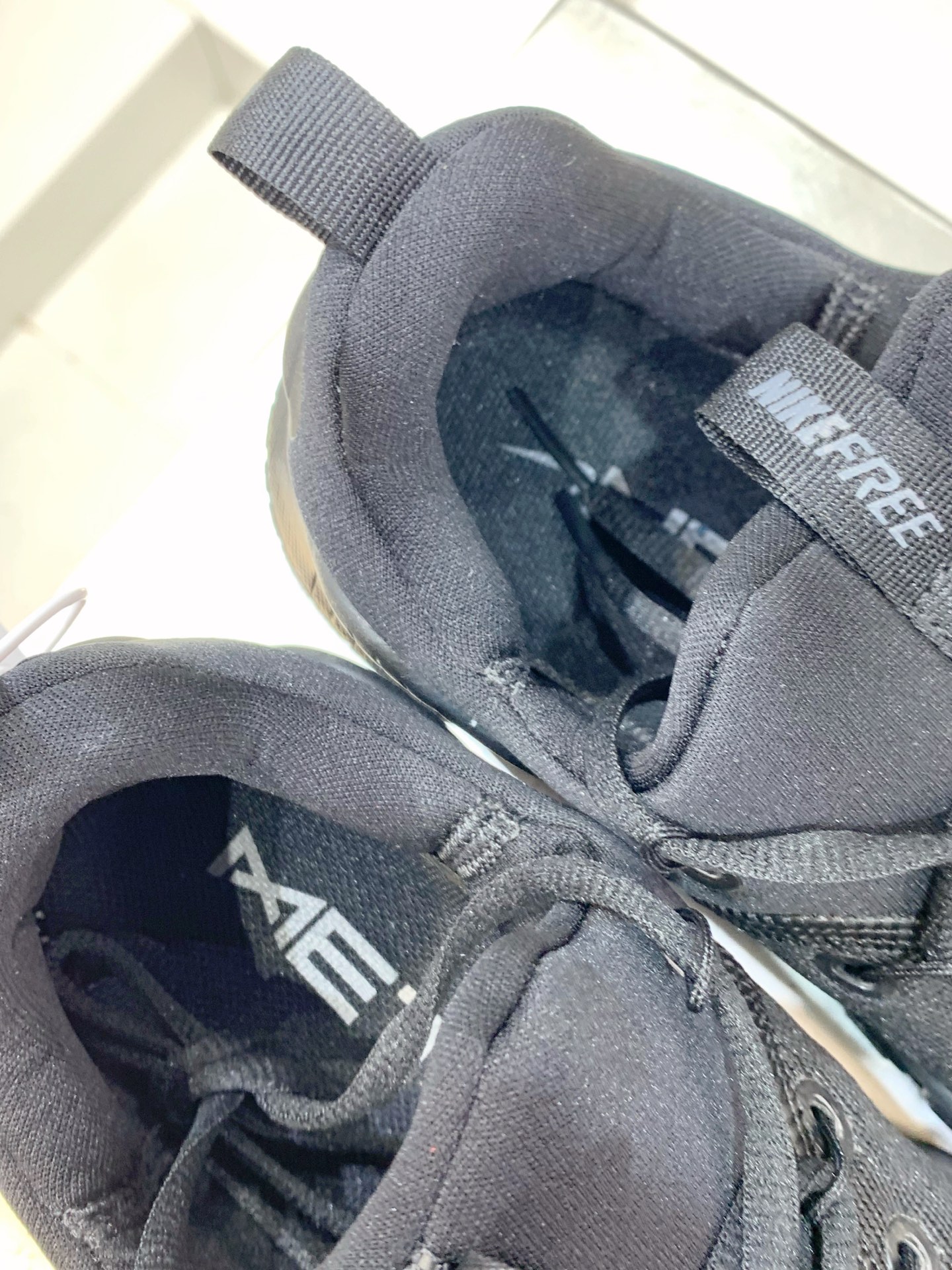 Sneakers Mesh Shock Absorbing M-l