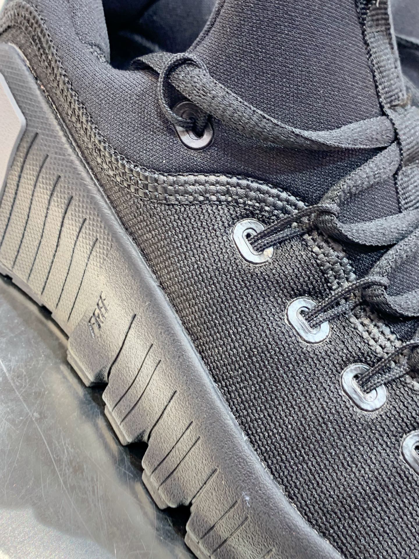 Sneakers Mesh Shock Absorbing M-l