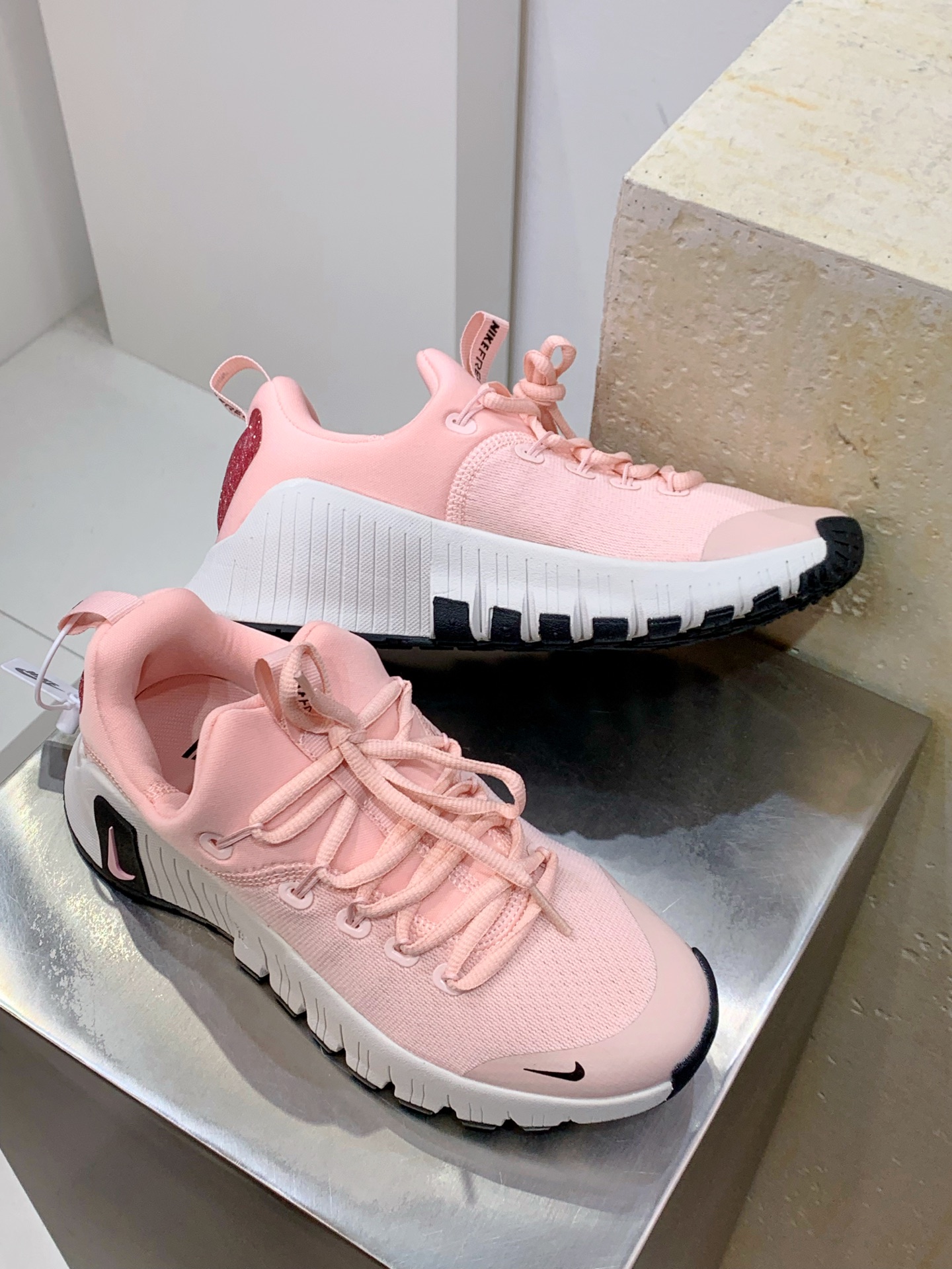 Sneakers Mesh Shock Absorbing M-l