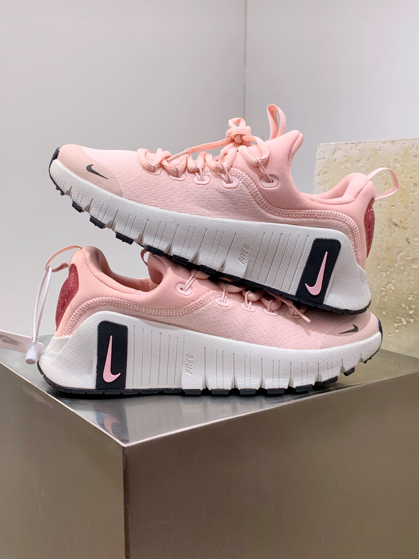 Sneakers Mesh Shock Absorbing M-l