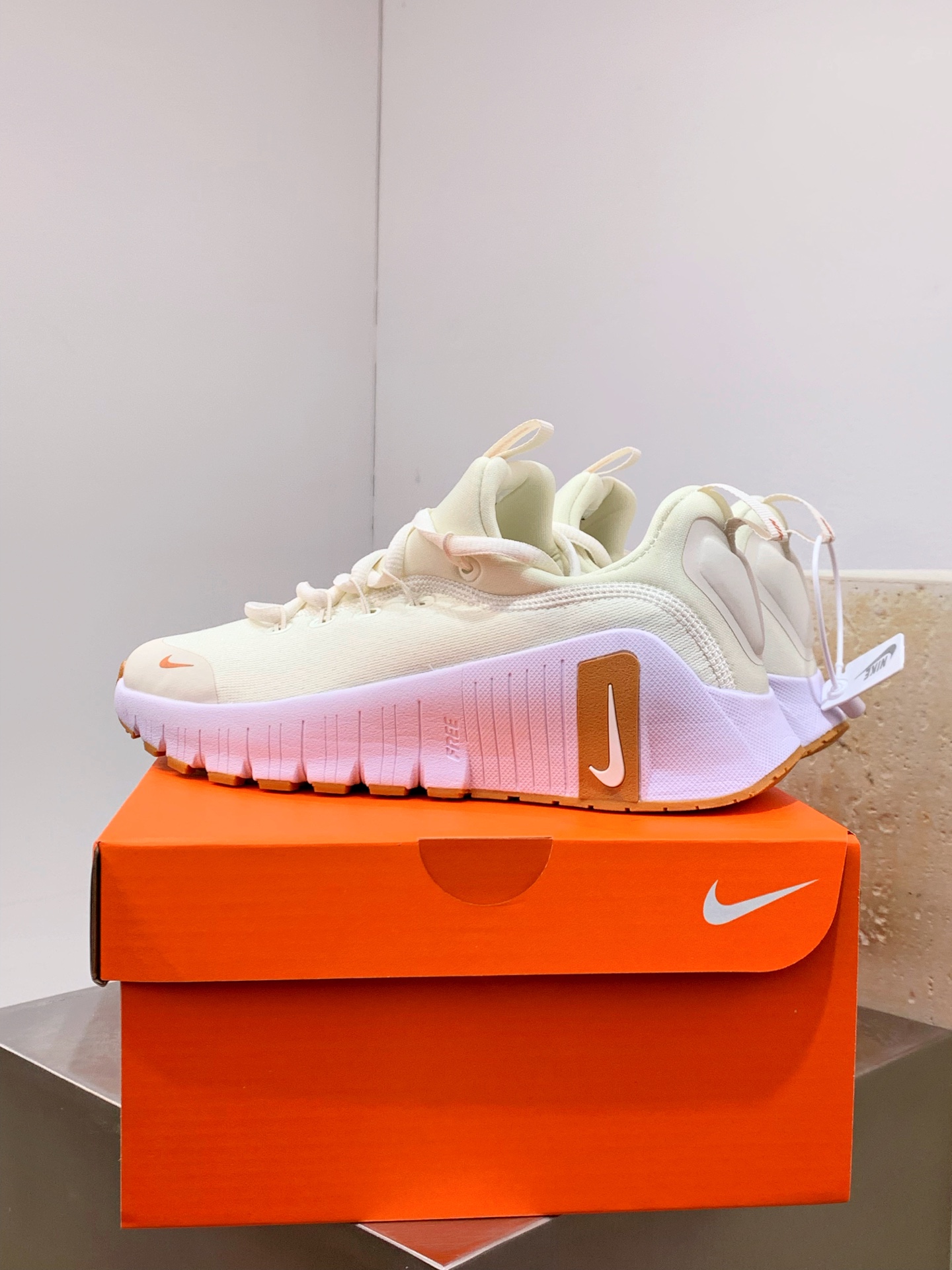 Sneakers Mesh Shock Absorbing M-l