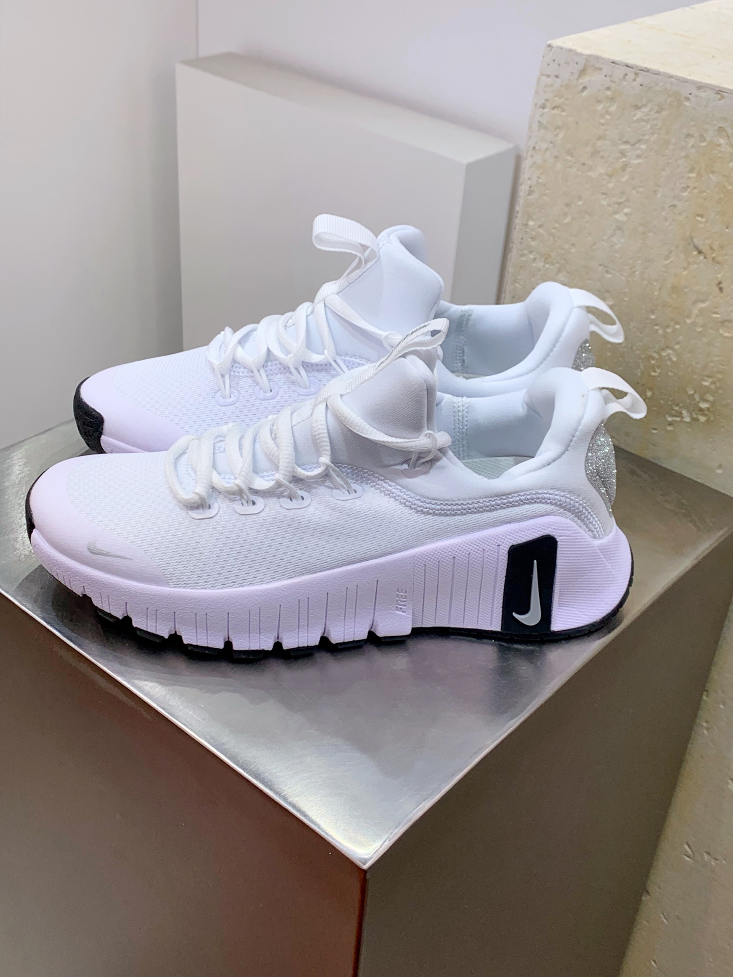 Sneakers Mesh Shock Absorbing M-l