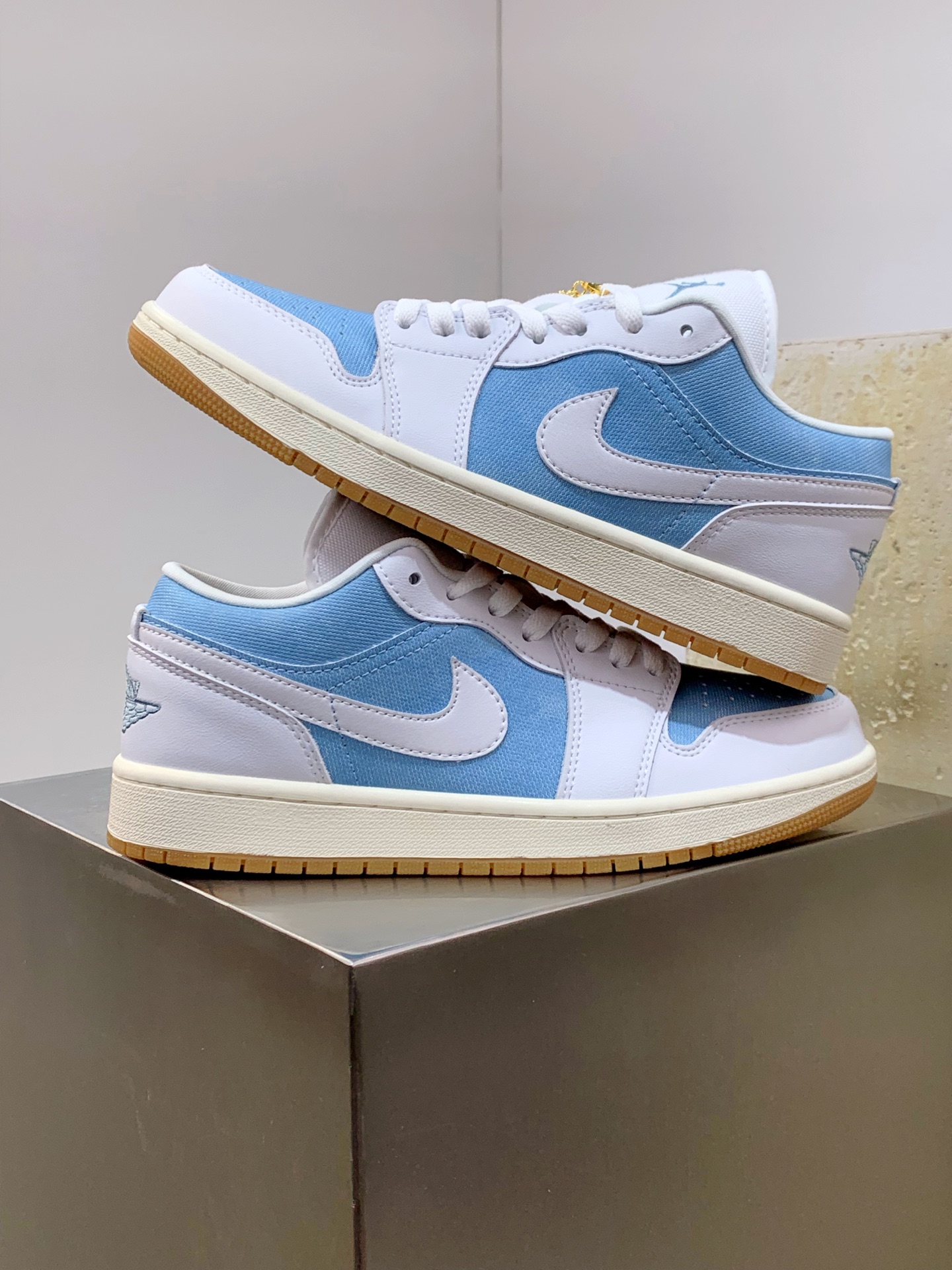 Jordan Nike Basic Shoes L-s