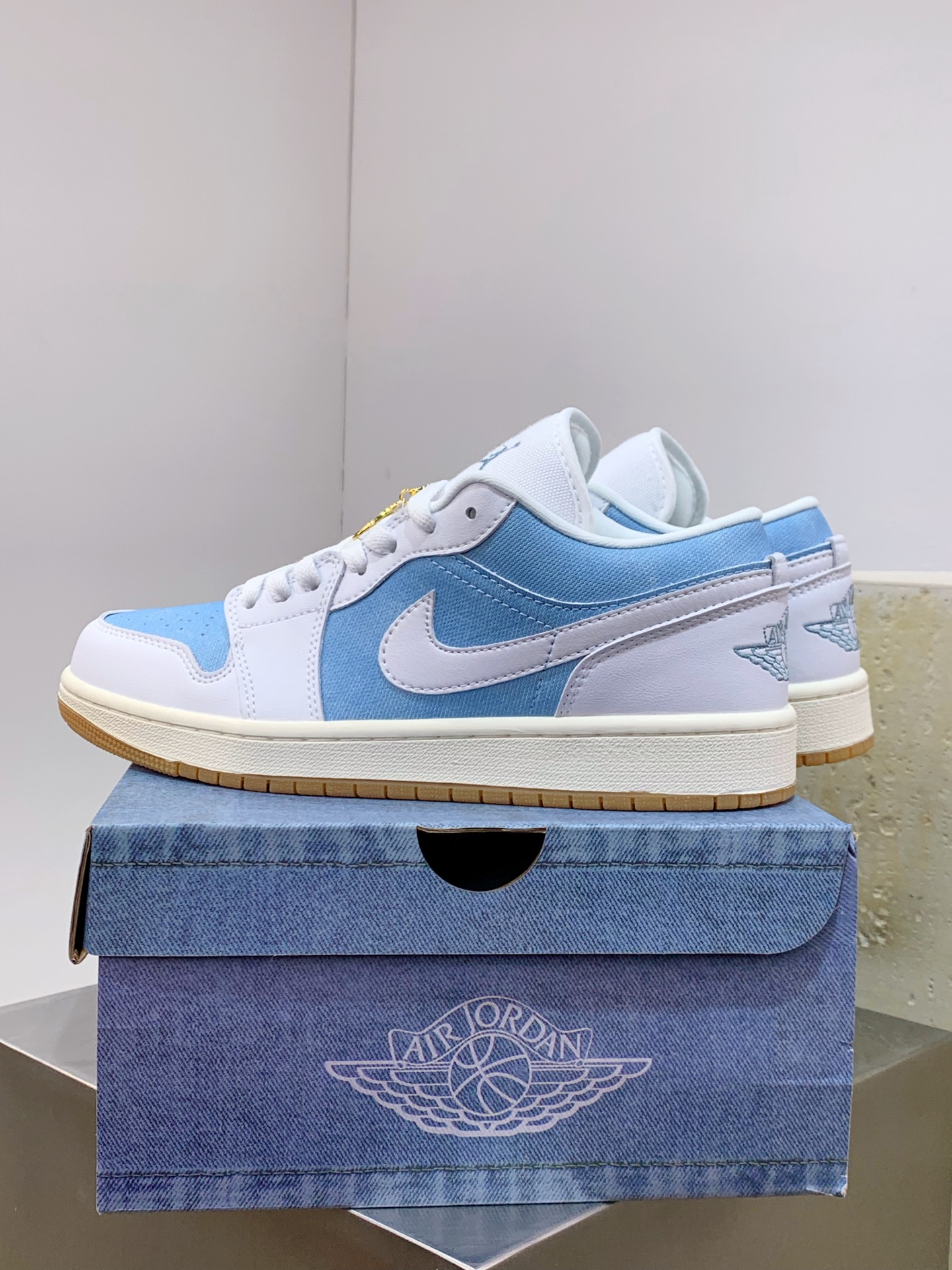 Jordan Nike Basic Shoes L-s