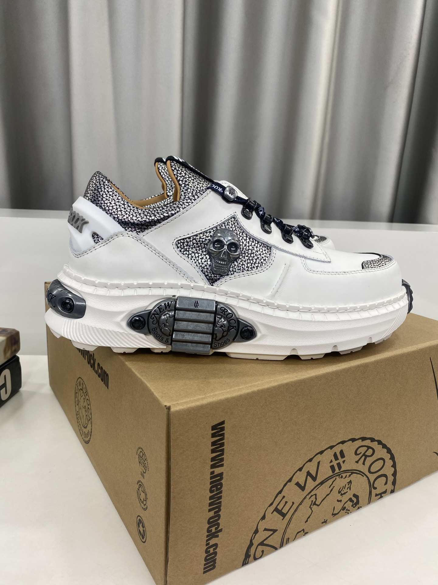 Calvin Klein Male Basic Shoes