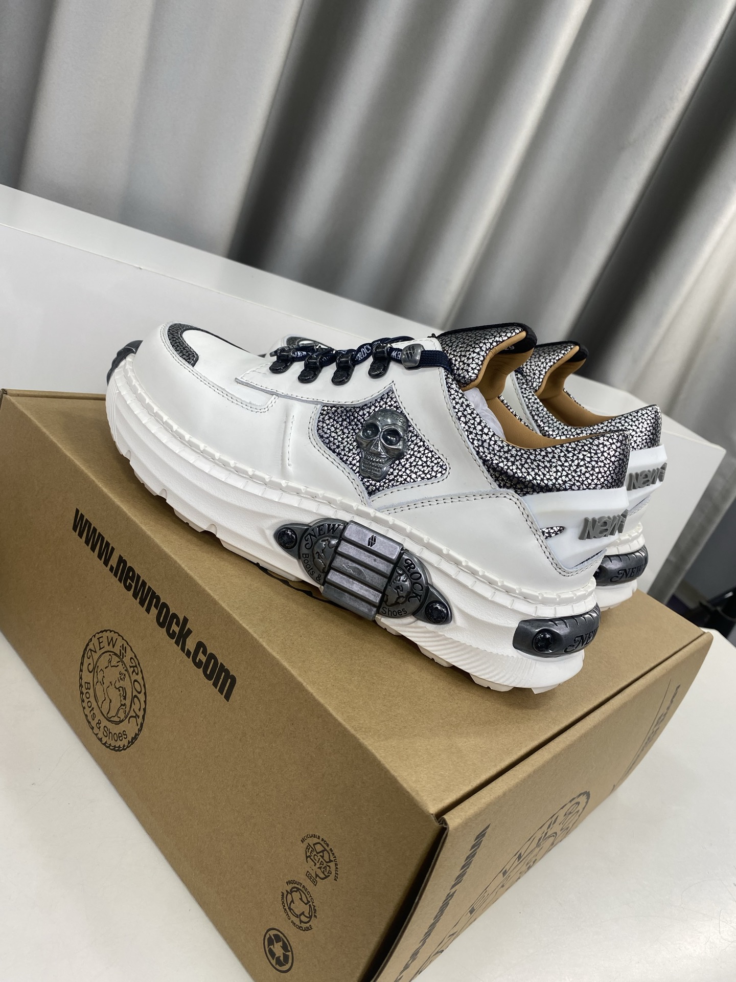 Calvin Klein Male Basic Shoes