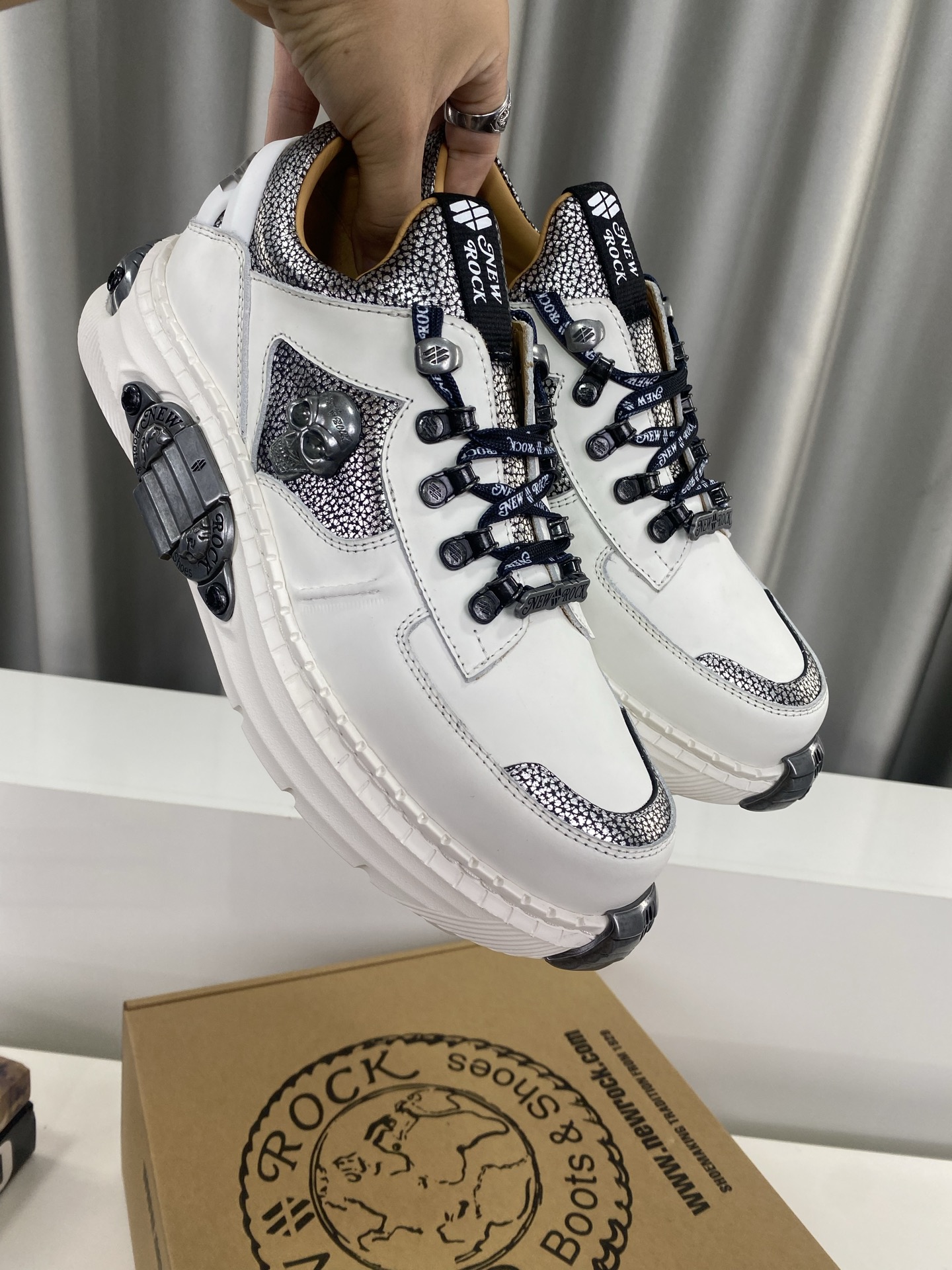 Calvin Klein Male Basic Shoes