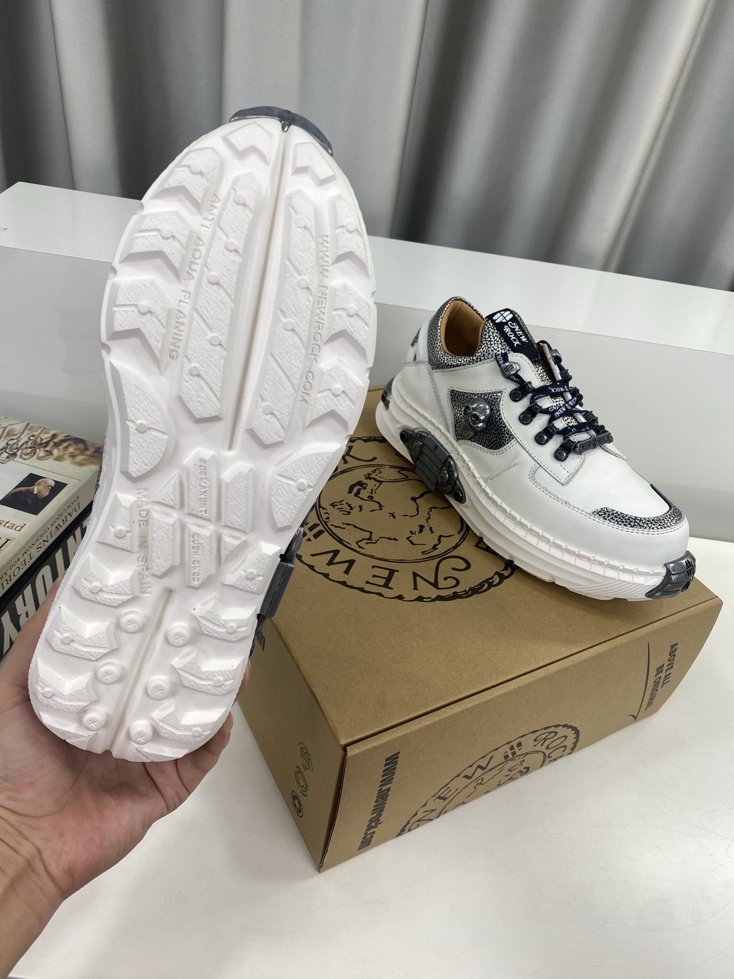 Calvin Klein Male Basic Shoes