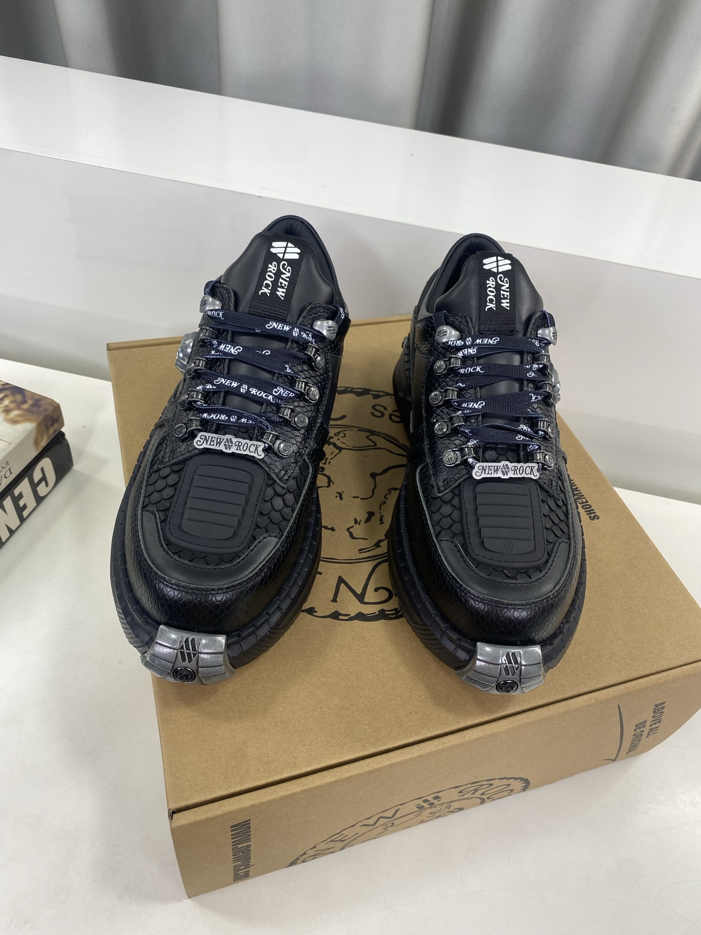 Calvin Klein Male Basic Shoes