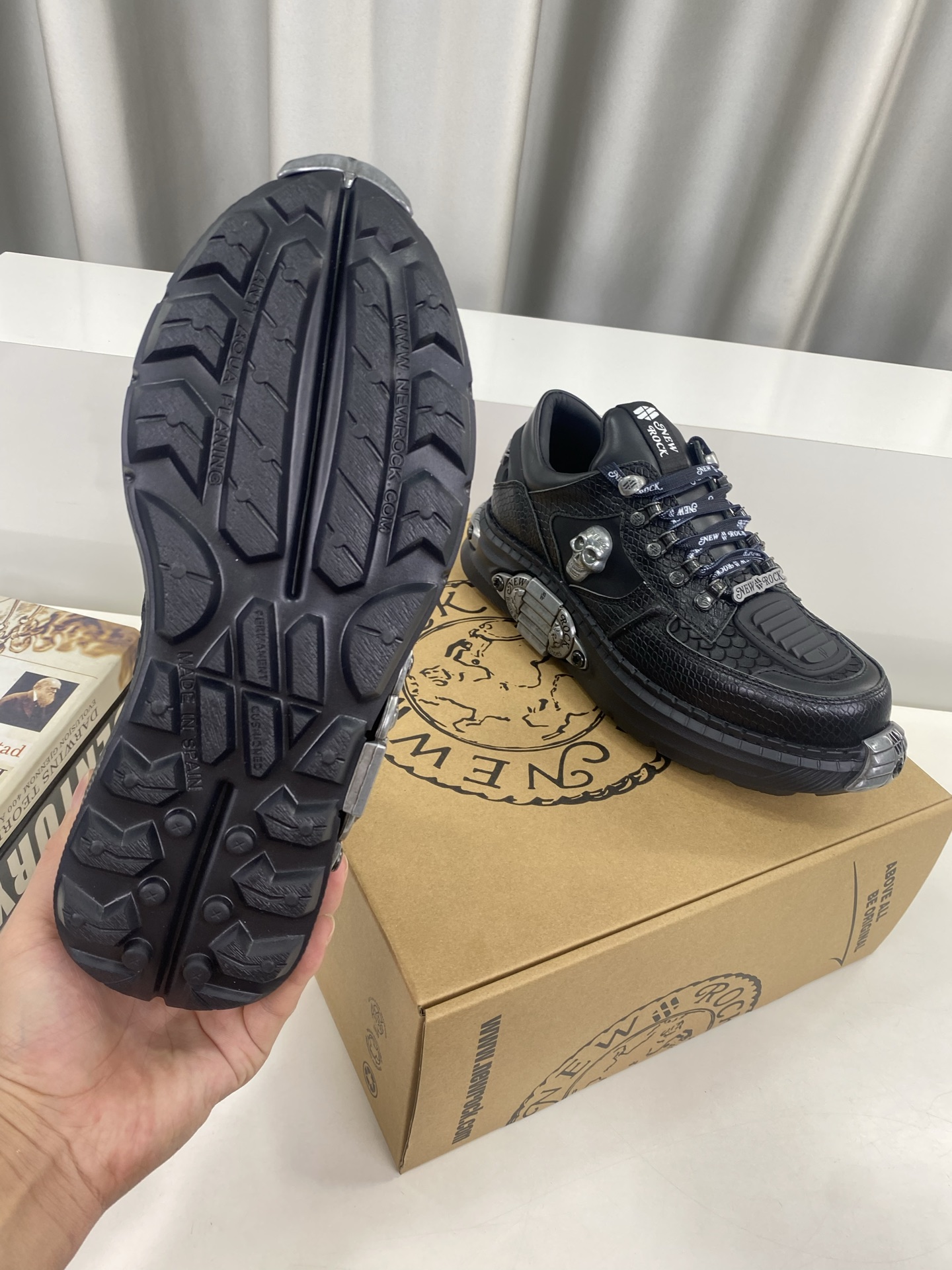 Calvin Klein Male Basic Shoes