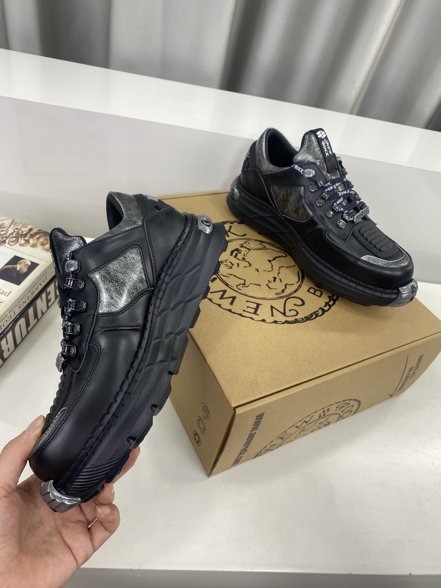 Calvin Klein Male Basic Shoes