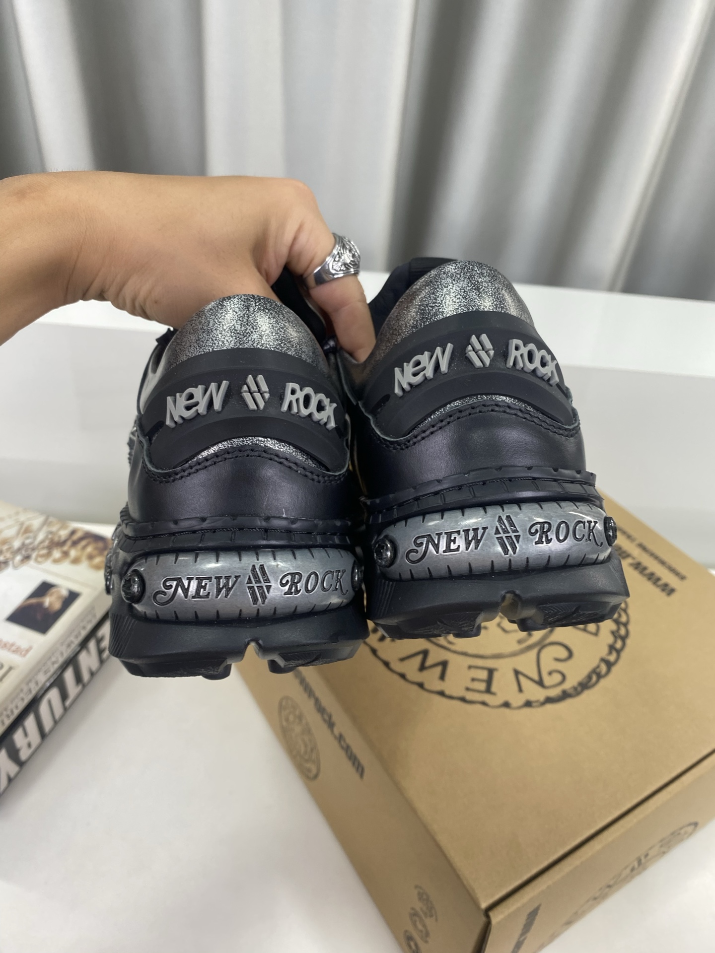 Calvin Klein Male Basic Shoes