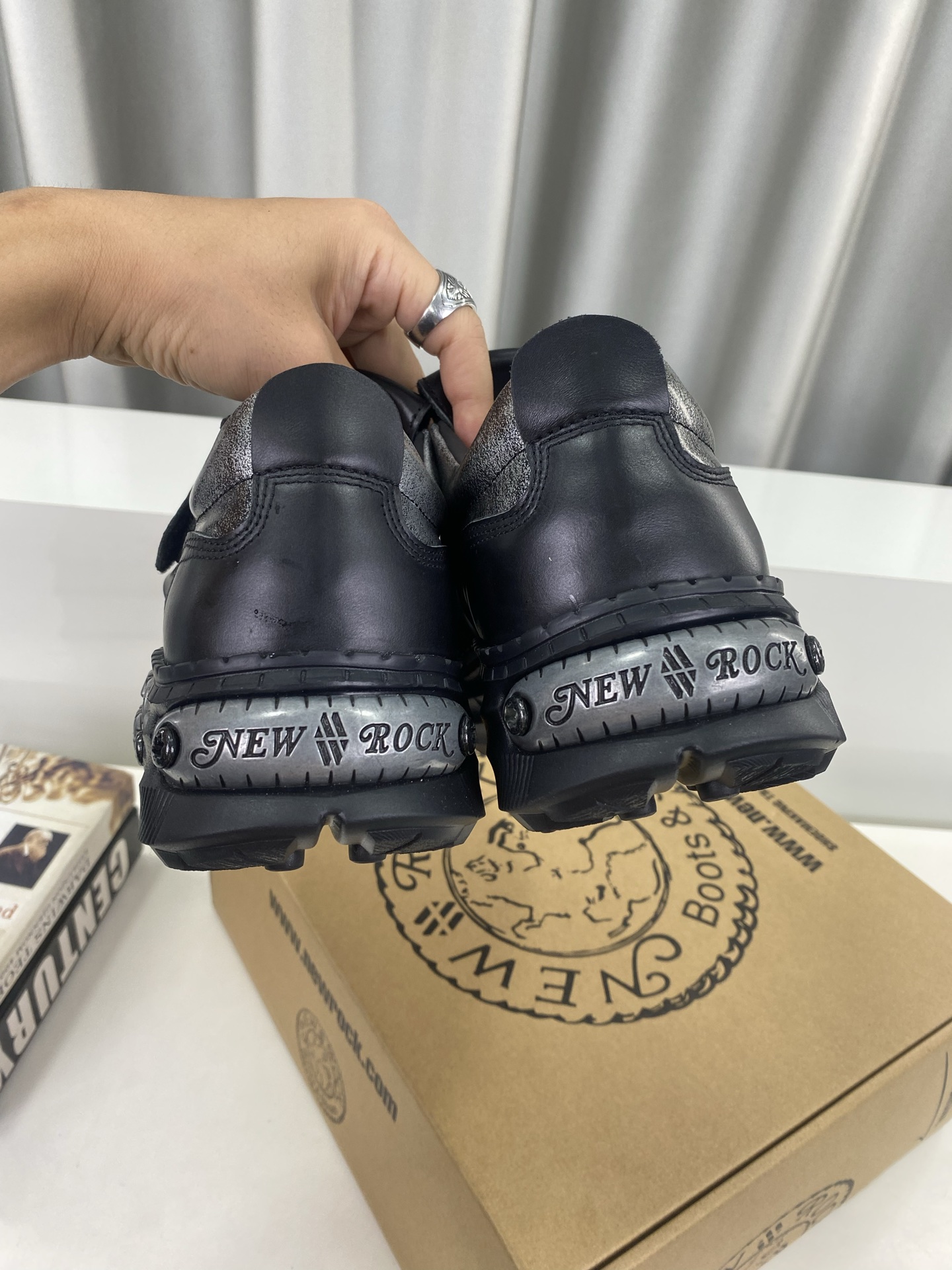 Calvin Klein Male Basic Shoes