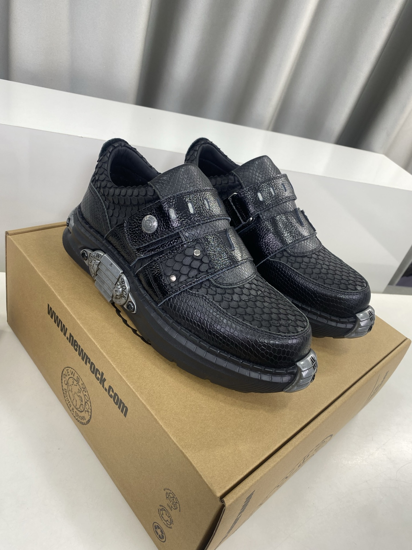 Calvin Klein Male Basic Shoes