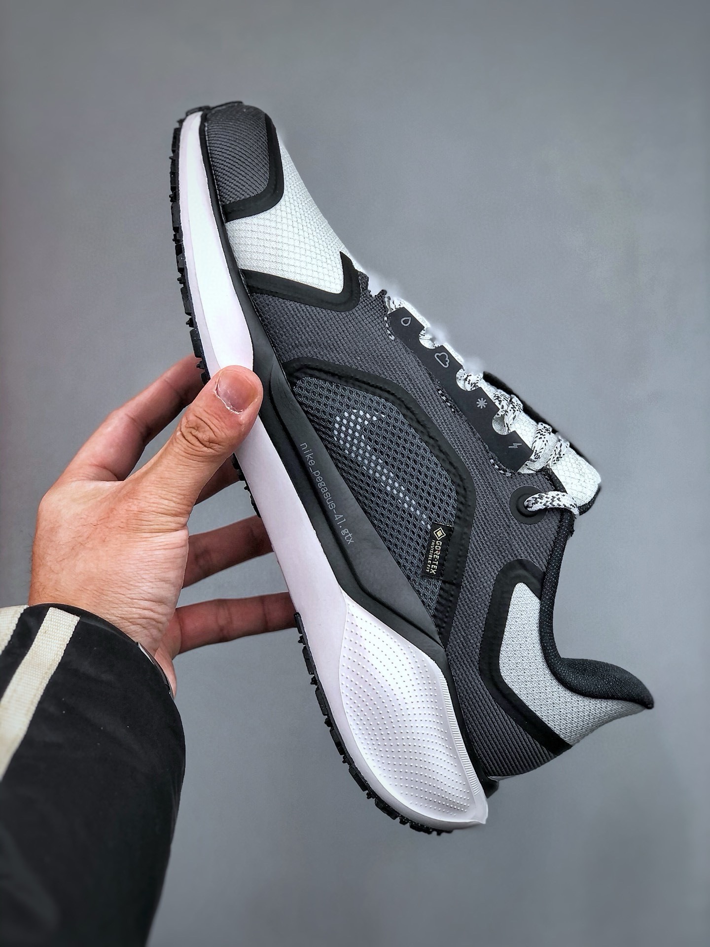 Nike Running Shoes M-s