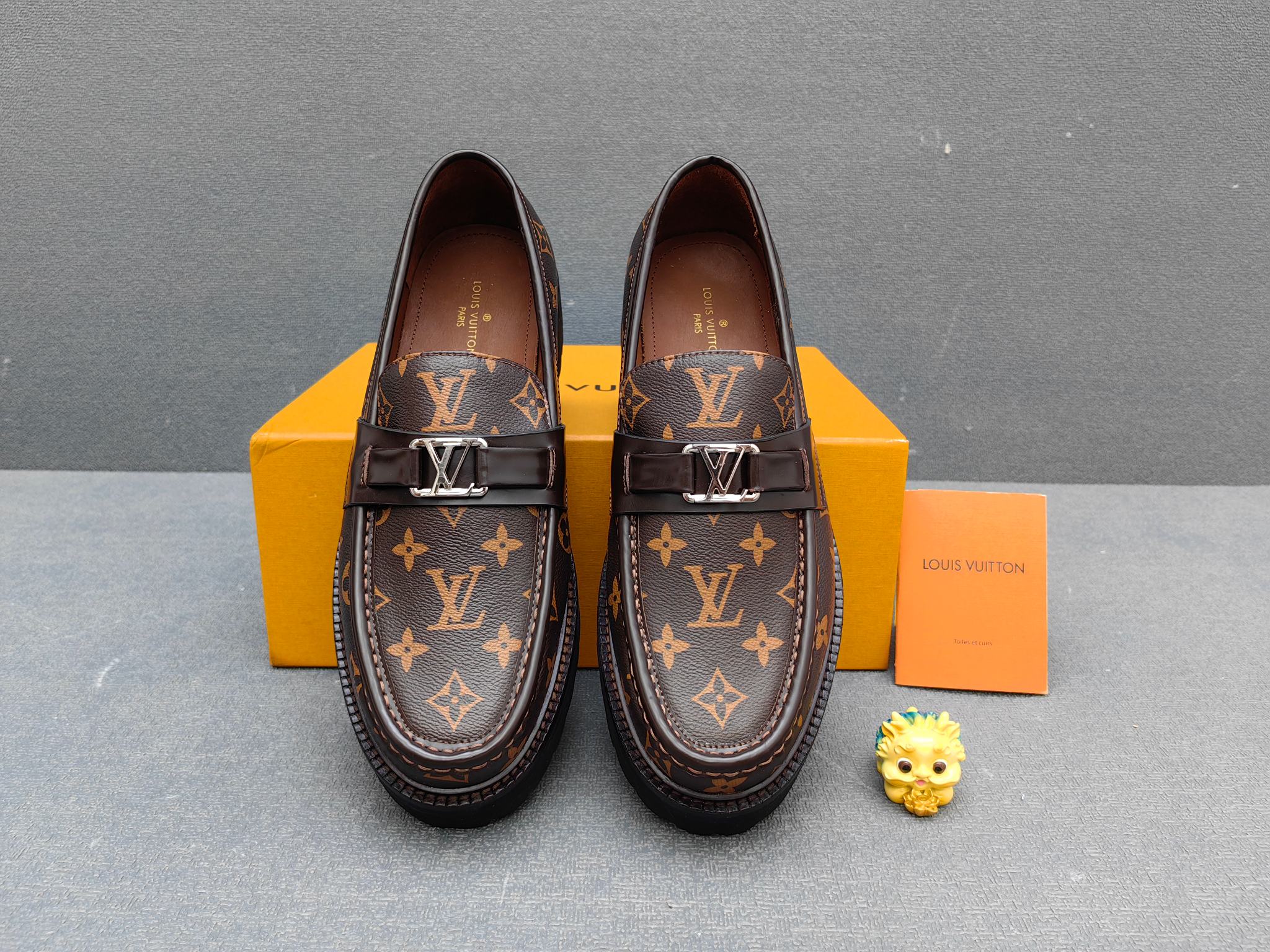 Louis Vuitton Male Loafers Real Leather L