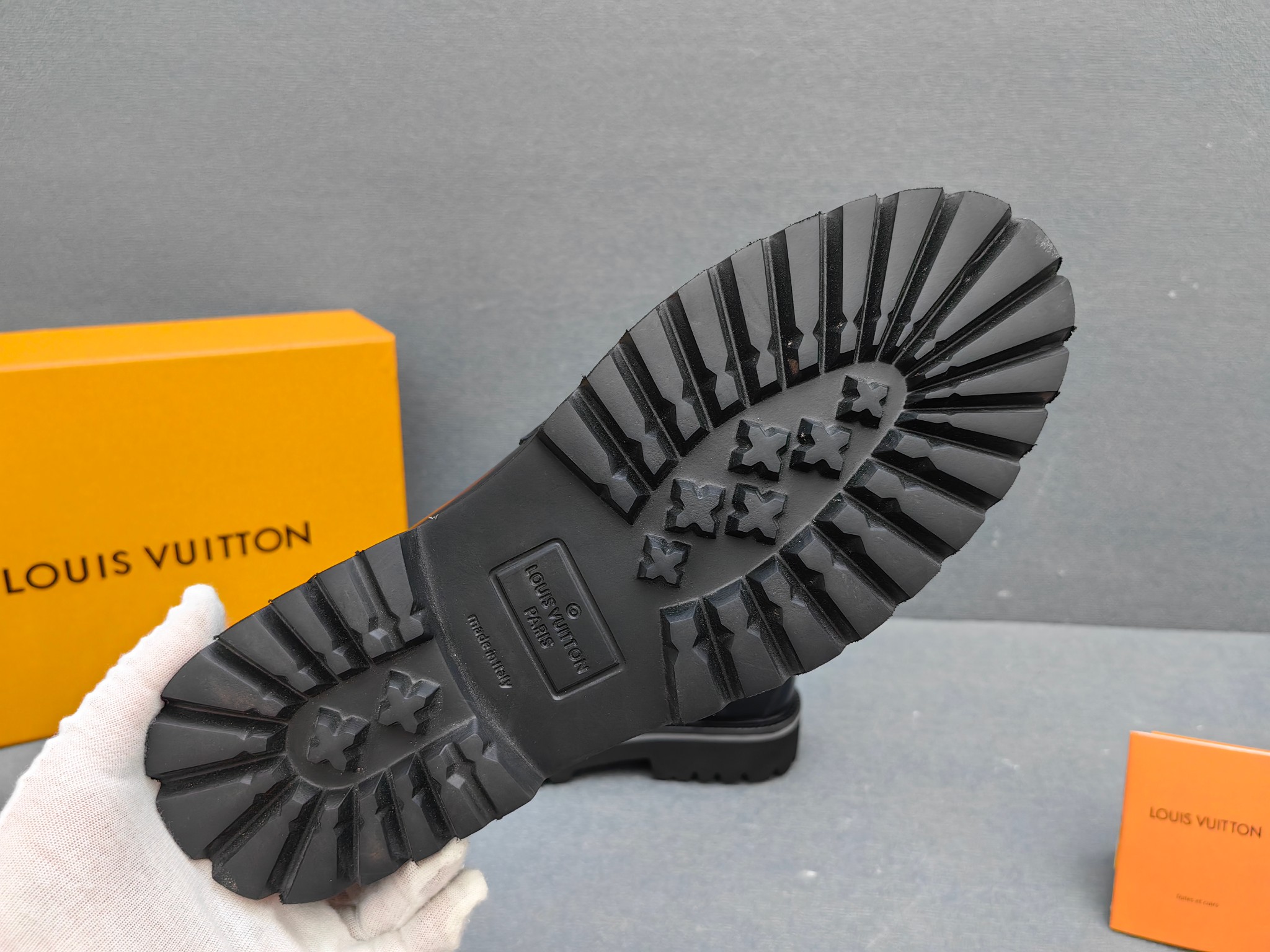 Louis Vuitton Male Loafers Real Leather L