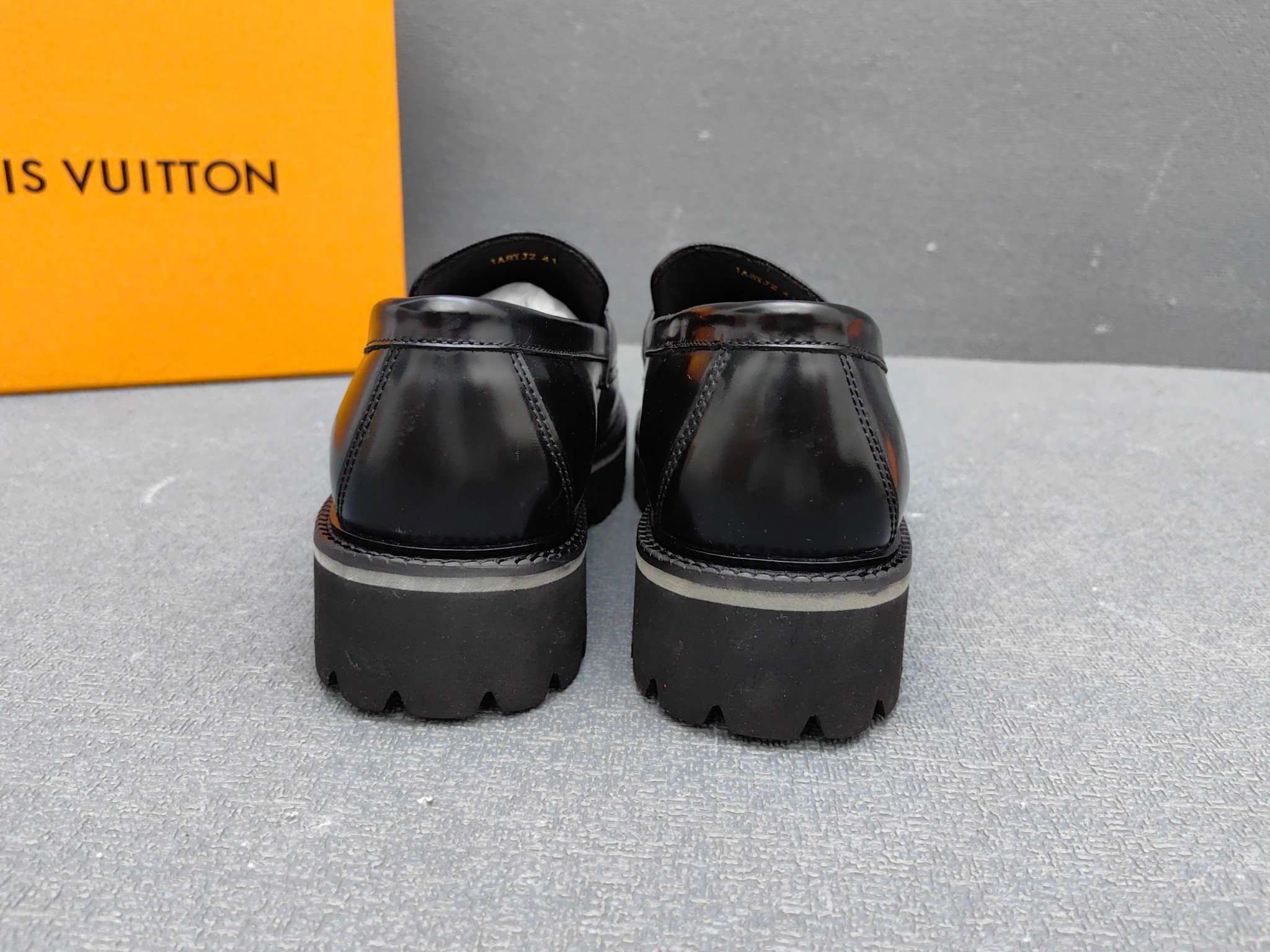 Louis Vuitton Male Loafers Real Leather L