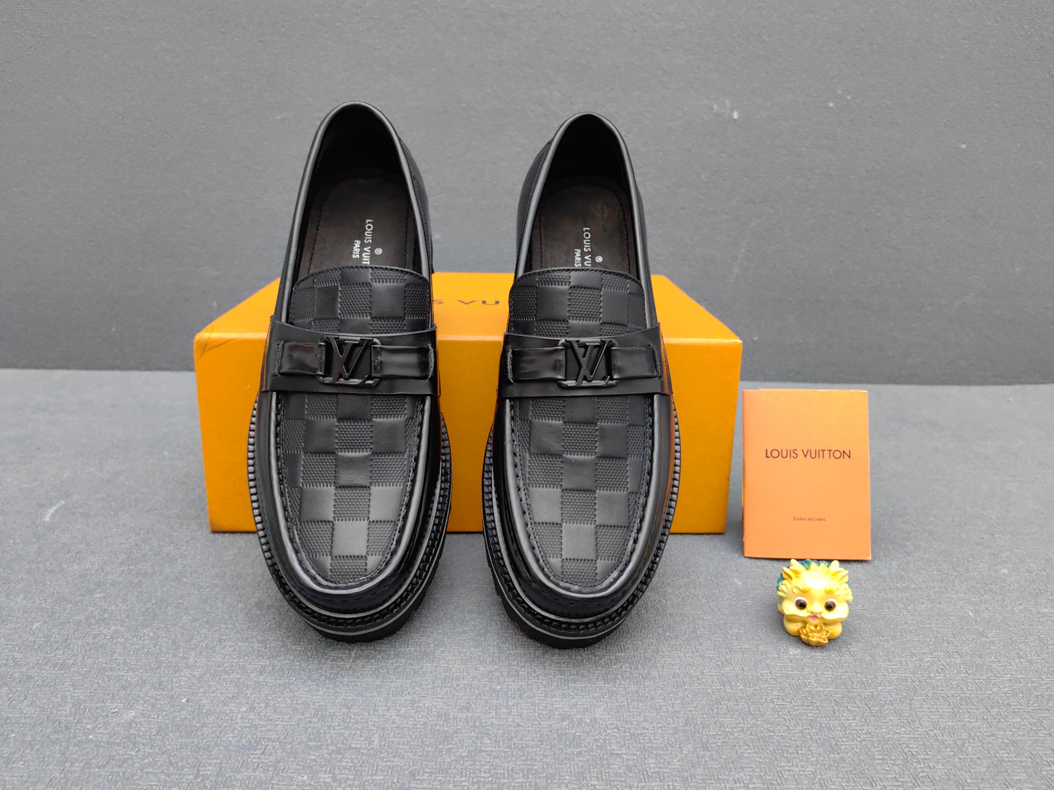 Louis Vuitton Male Loafers Real Leather L