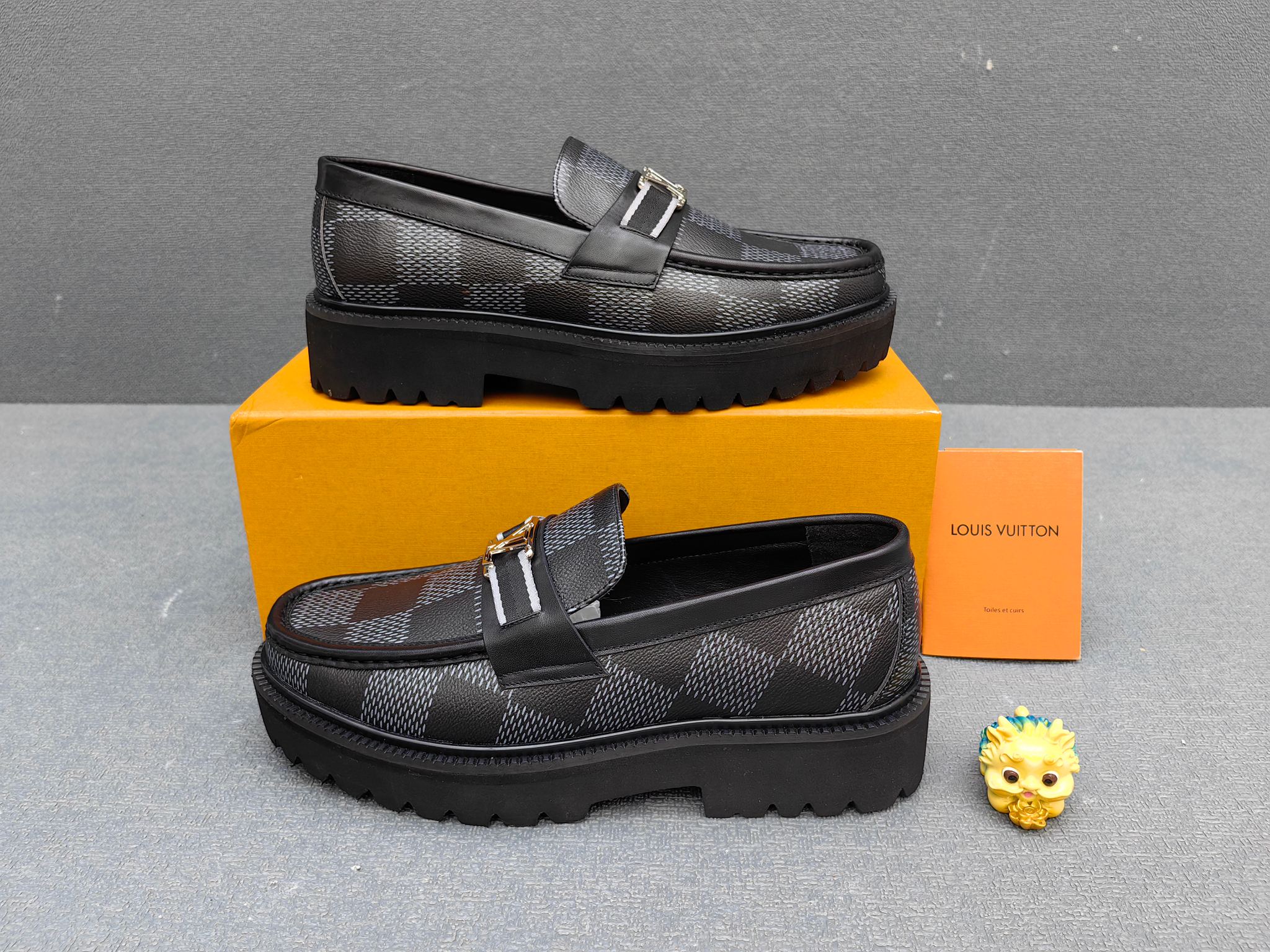 Louis Vuitton Male Loafers Real Leather L