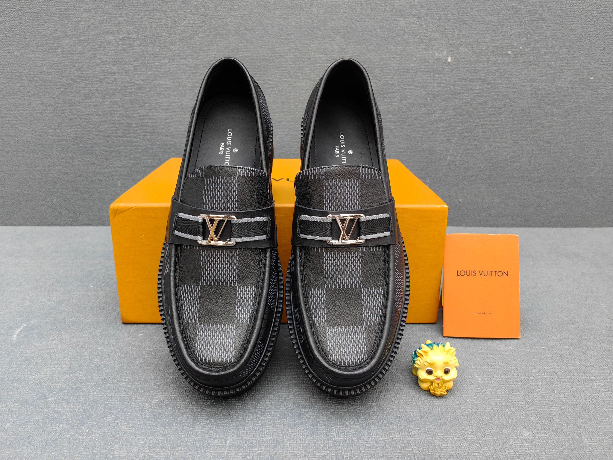 Louis Vuitton Male Loafers Real Leather L