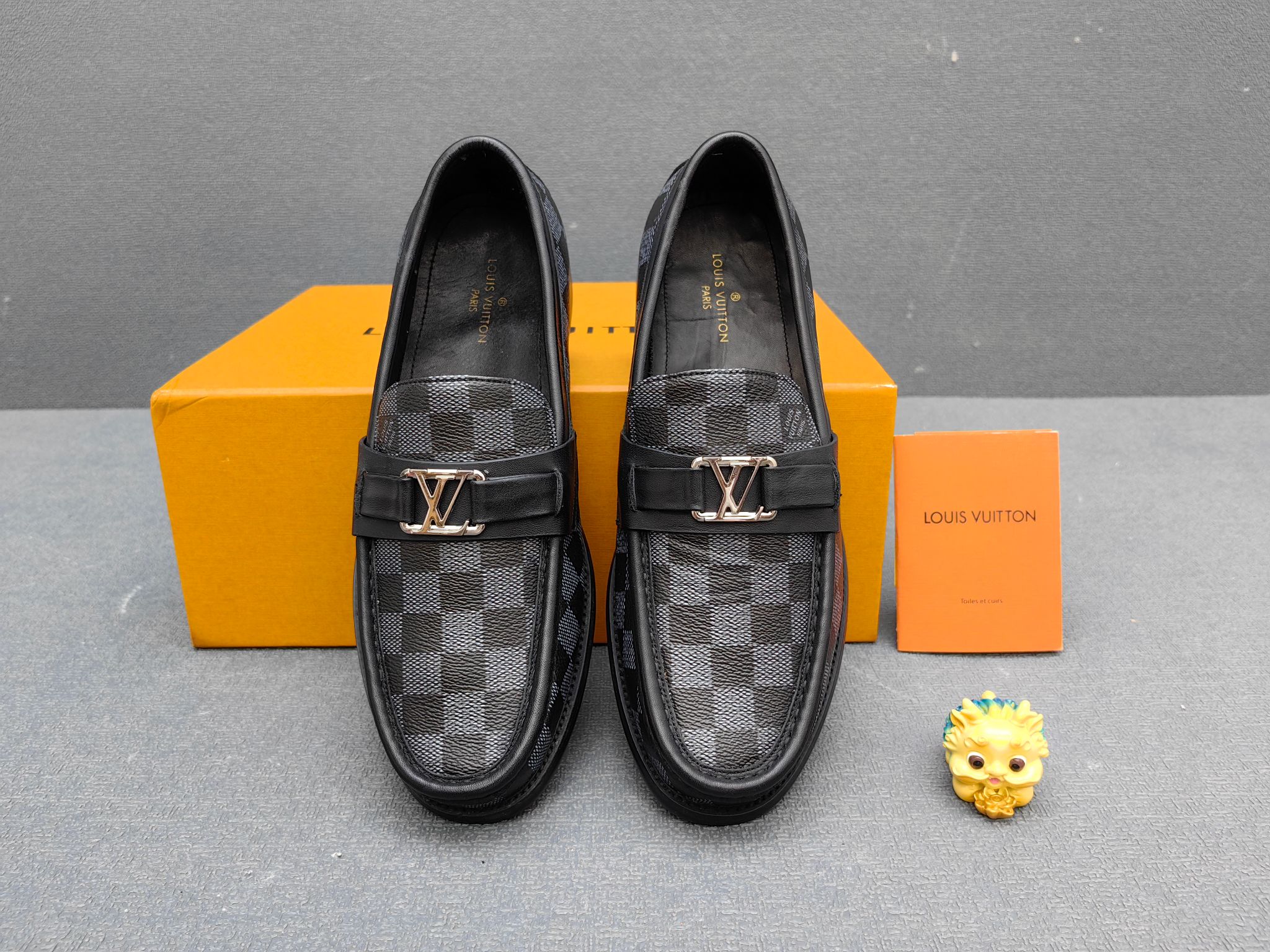 Louis Vuitton Male Loafers Real Leather L