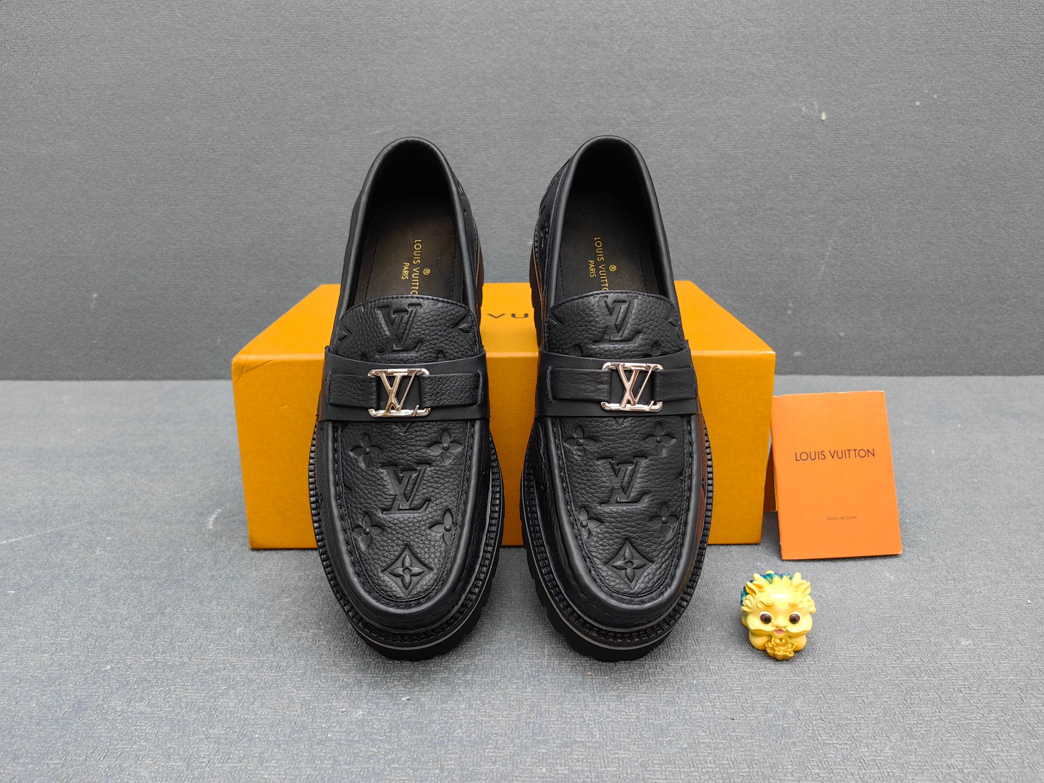 Louis Vuitton Male Loafers Real Leather L