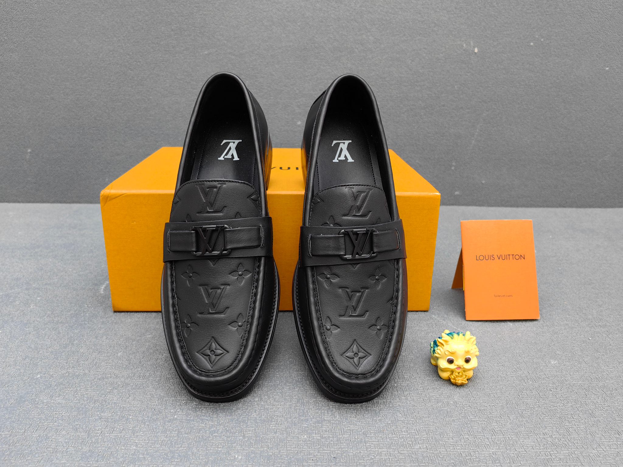 Louis Vuitton Male Loafers Real Leather L